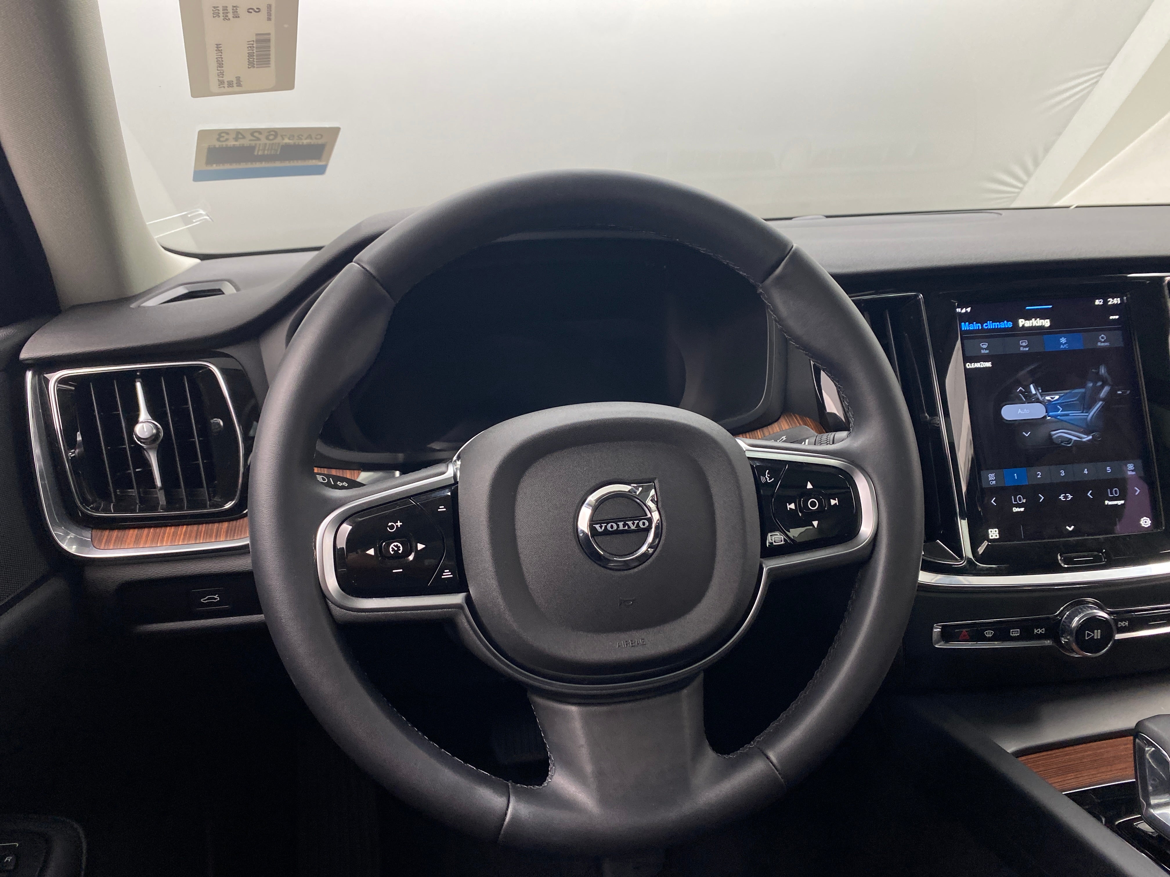 2024 Volvo S60 B5 Plus 4
