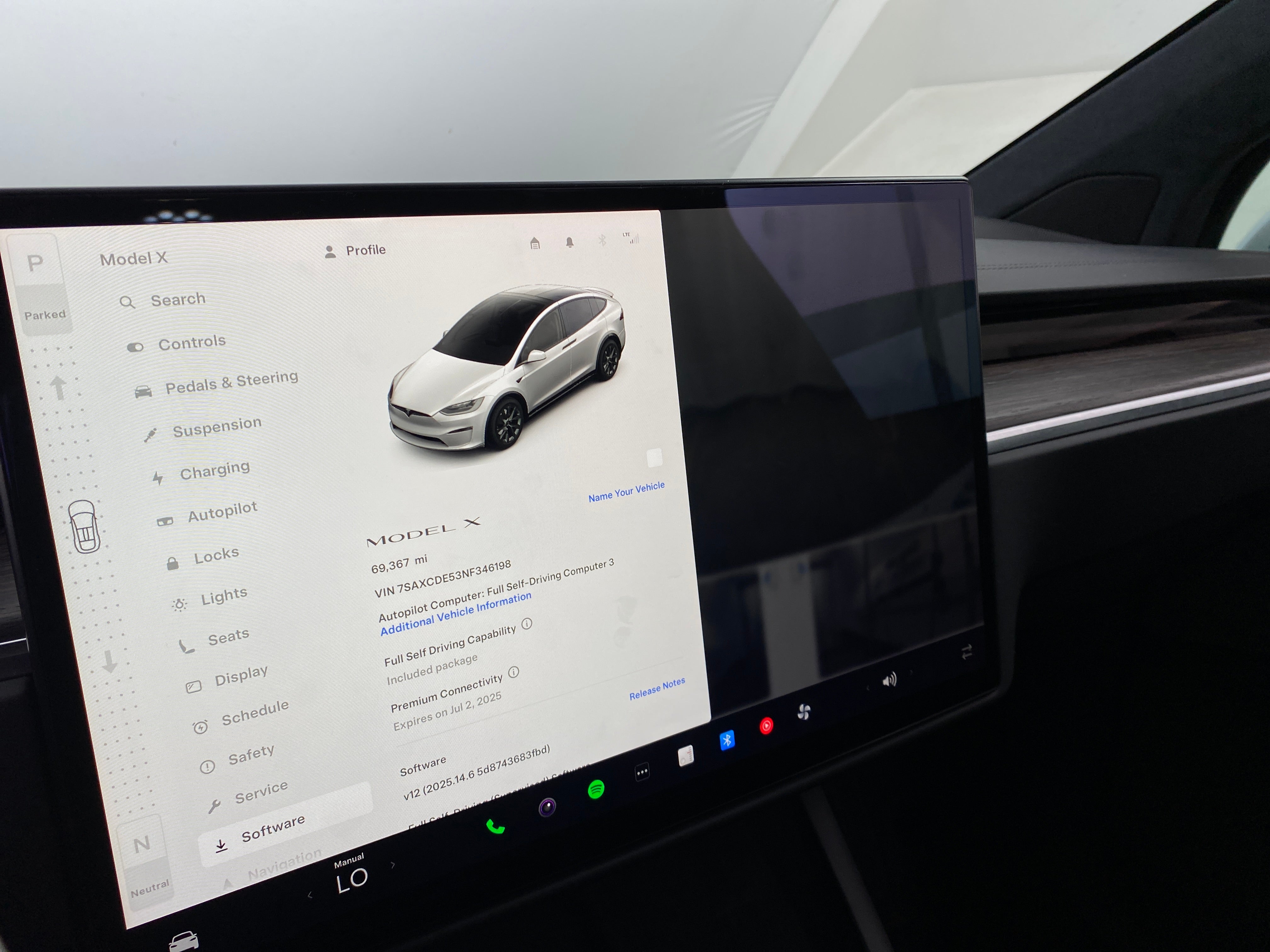 2022 Tesla Model X Long Range 3