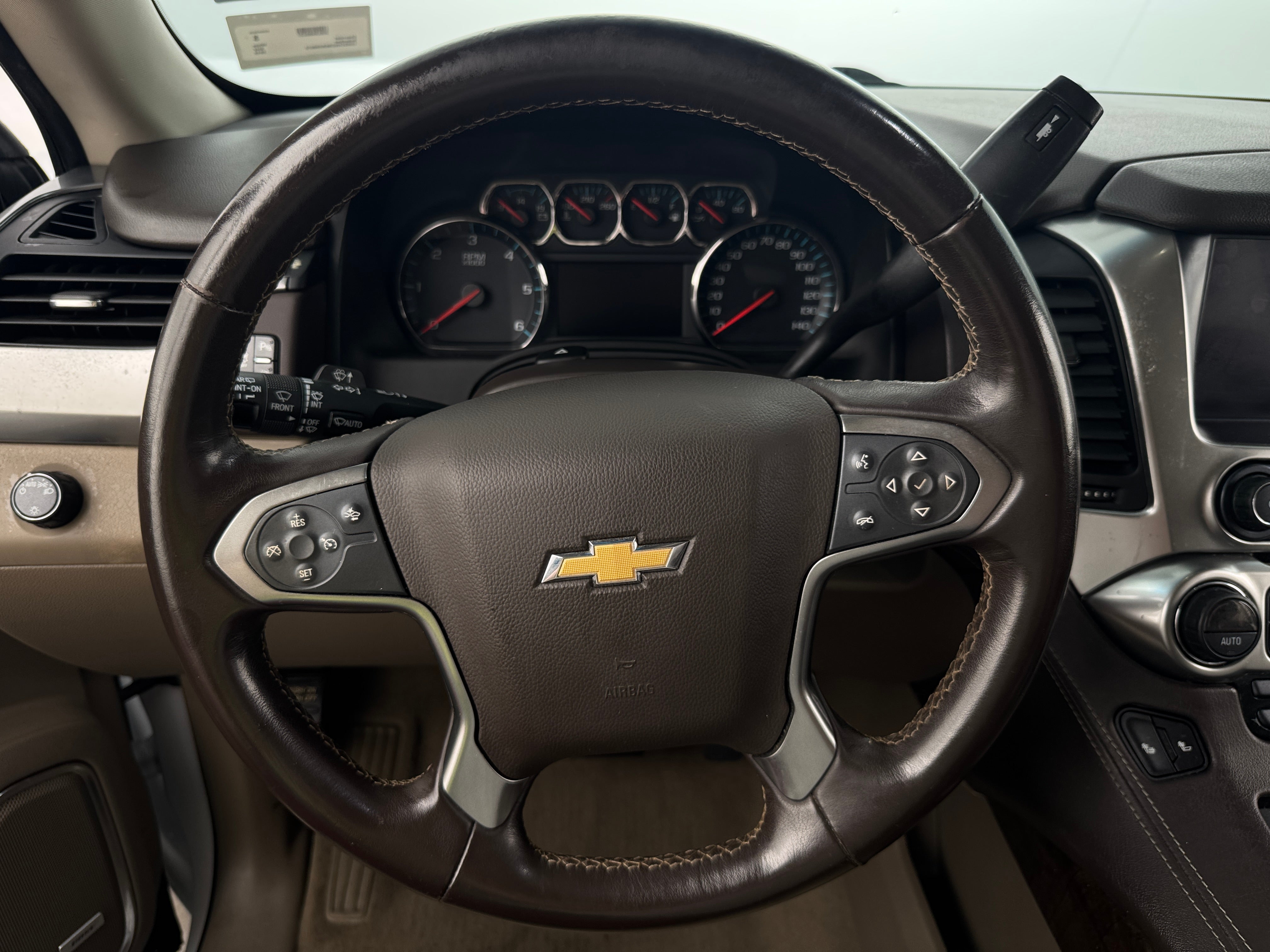 2019 Chevrolet Suburban LT 5