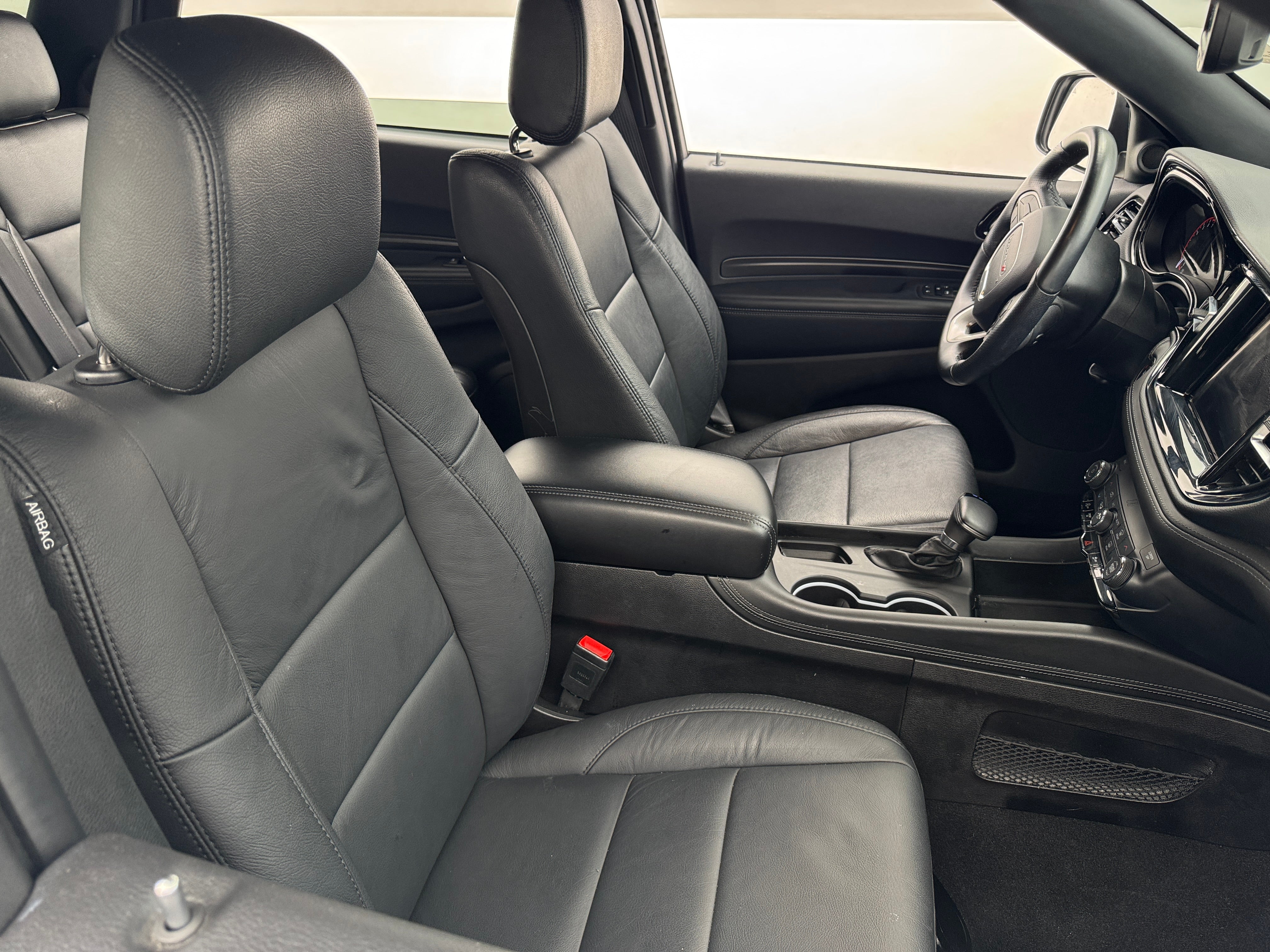 2023 Dodge Durango SXT 2