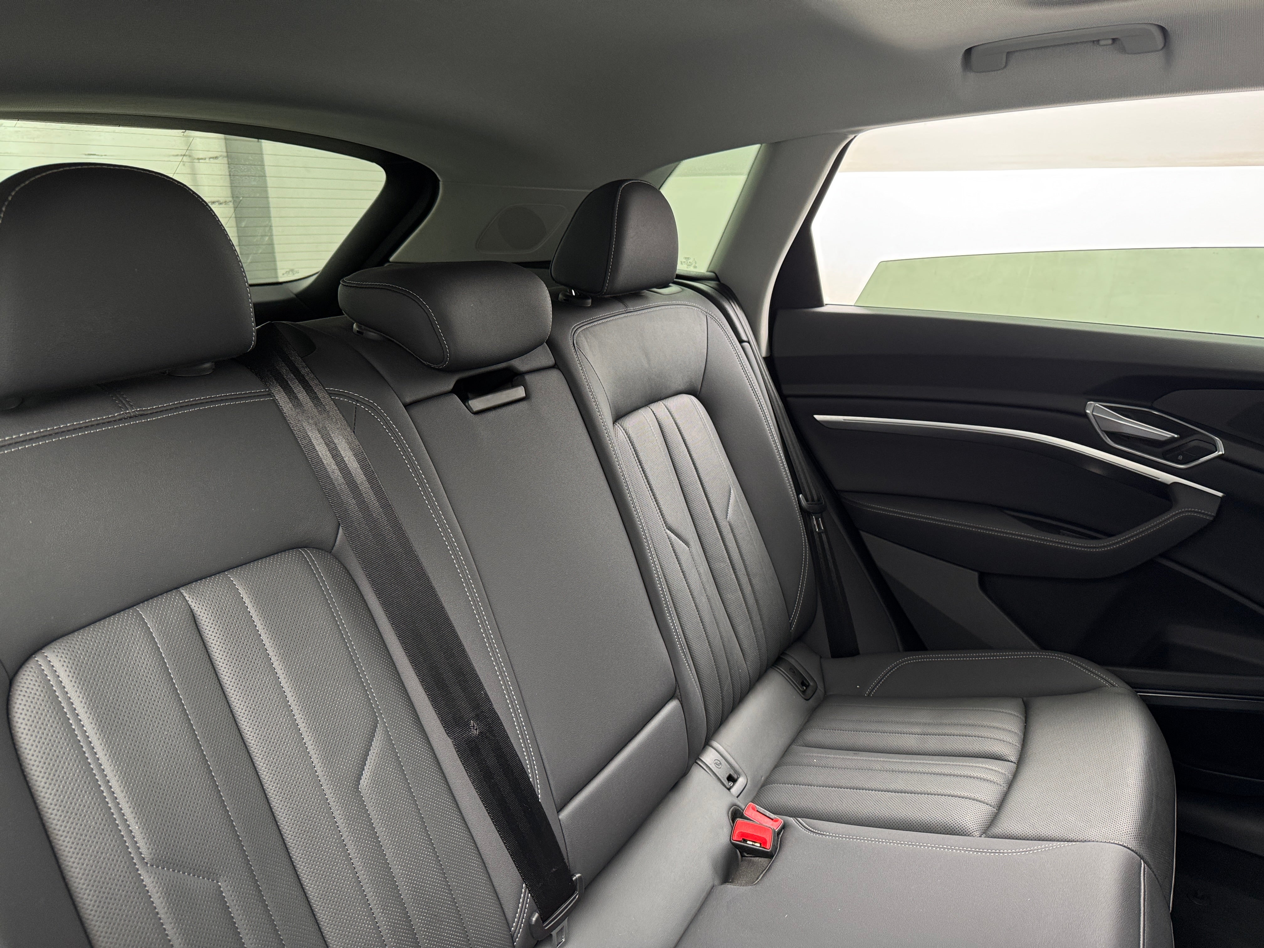 2019 Audi e-tron Premium Plus 5