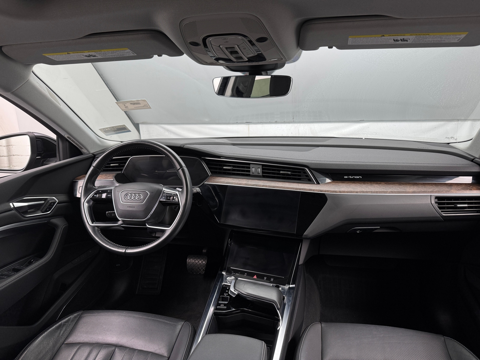 Thumbnail: 2019 Audi e-tron - 2