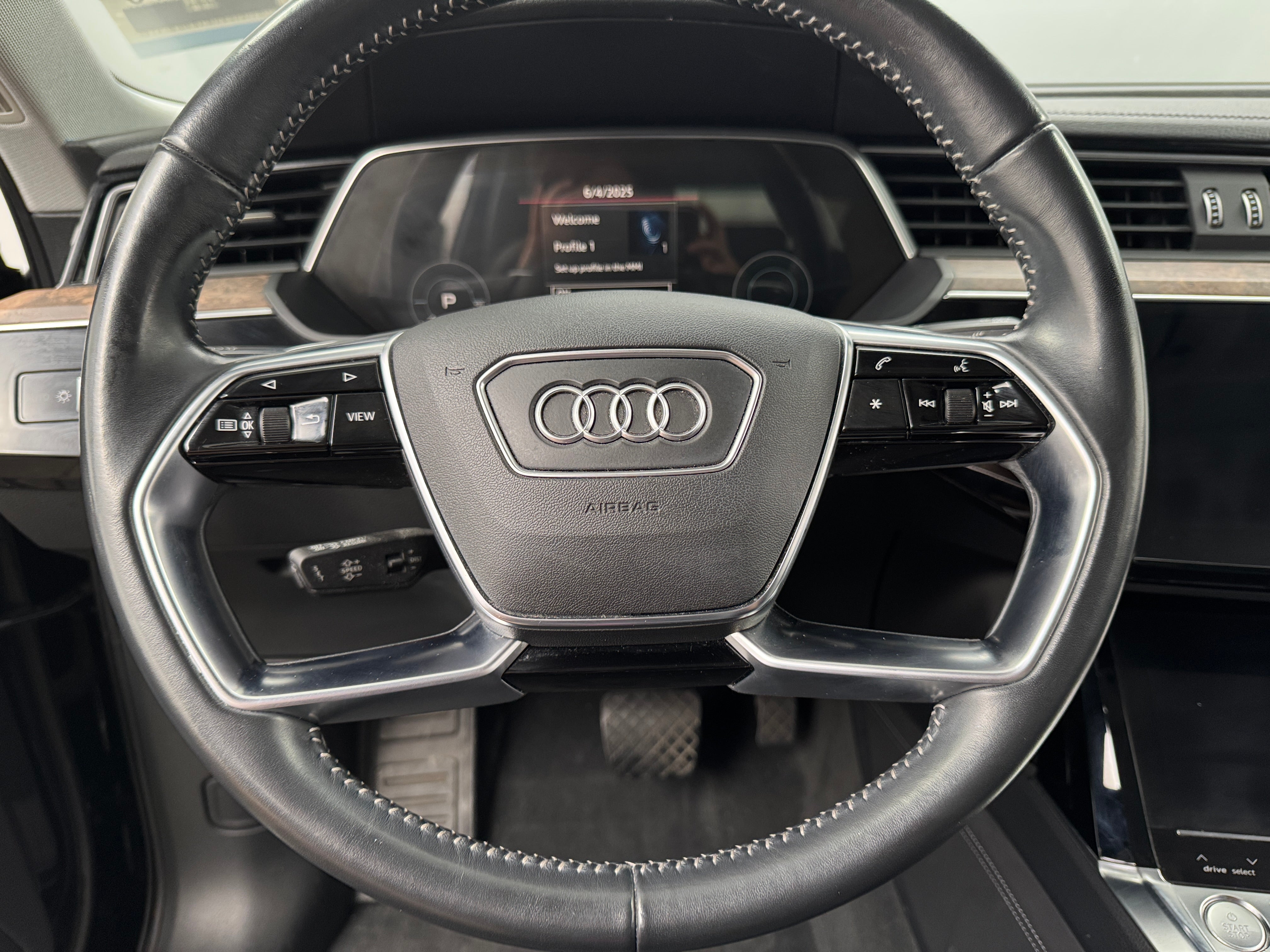 2019 Audi e-tron Premium Plus 4