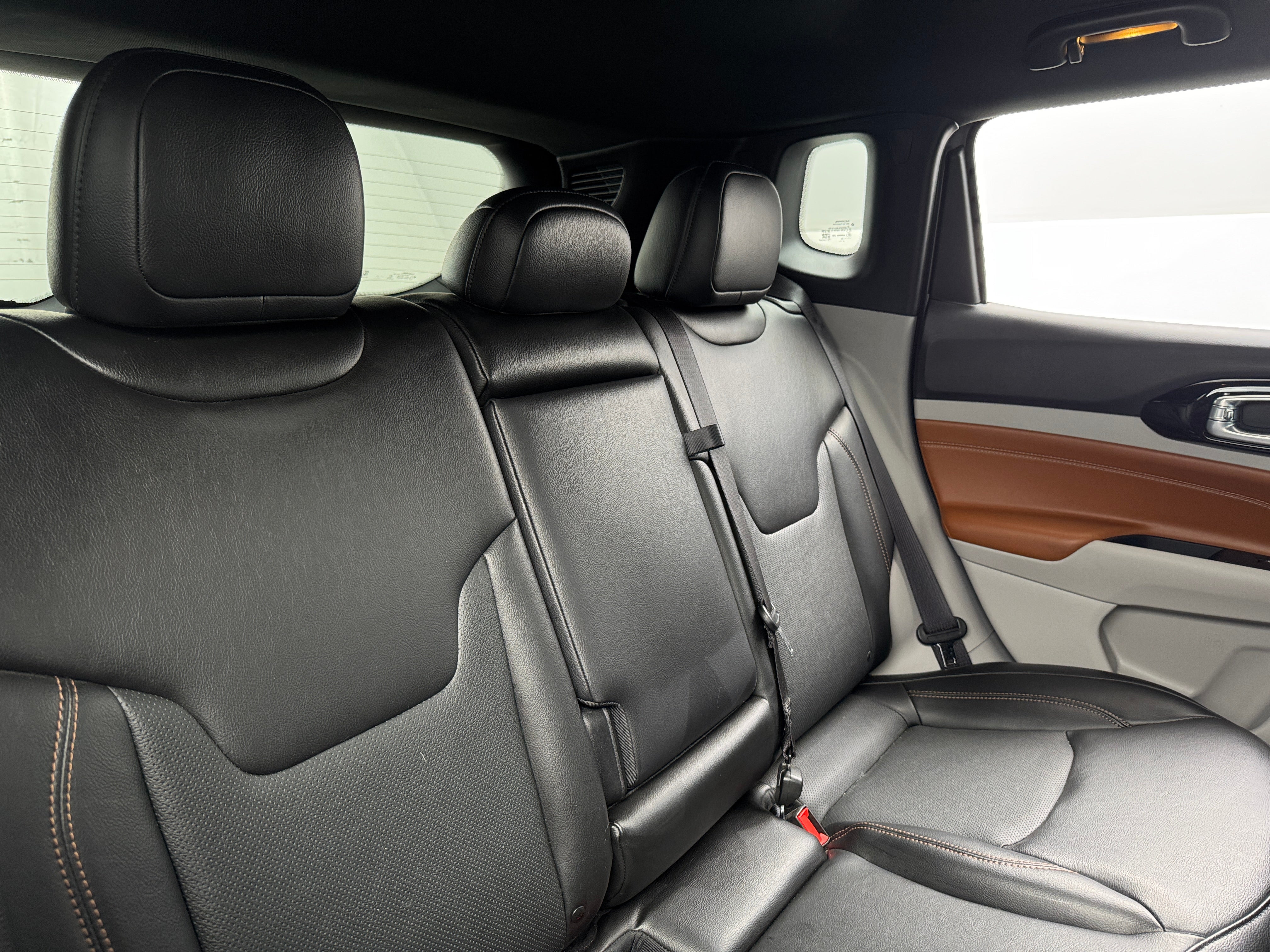 2023 Jeep Compass Limited 5