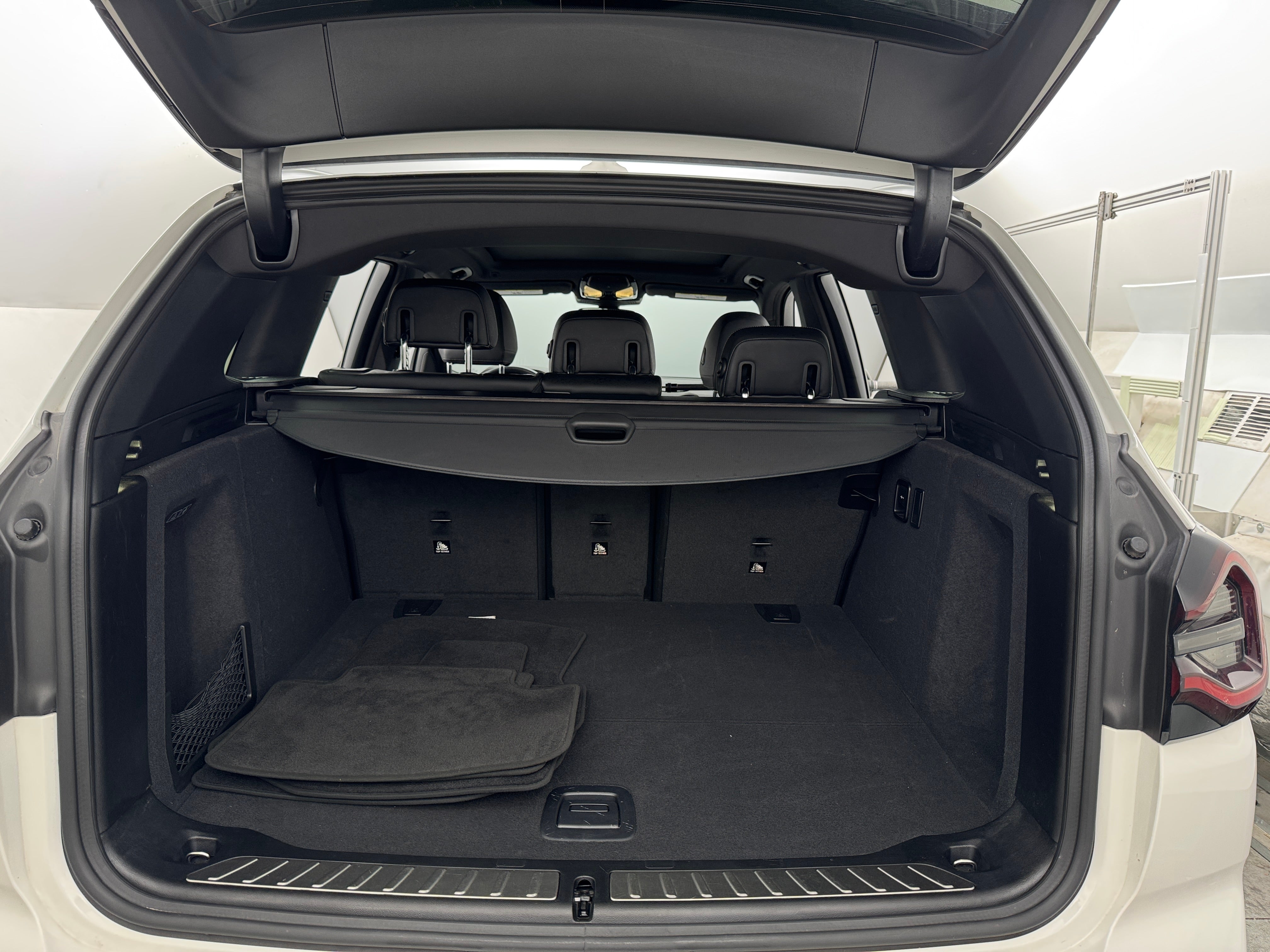 Thumbnail: 2023 BMW X3 - 6