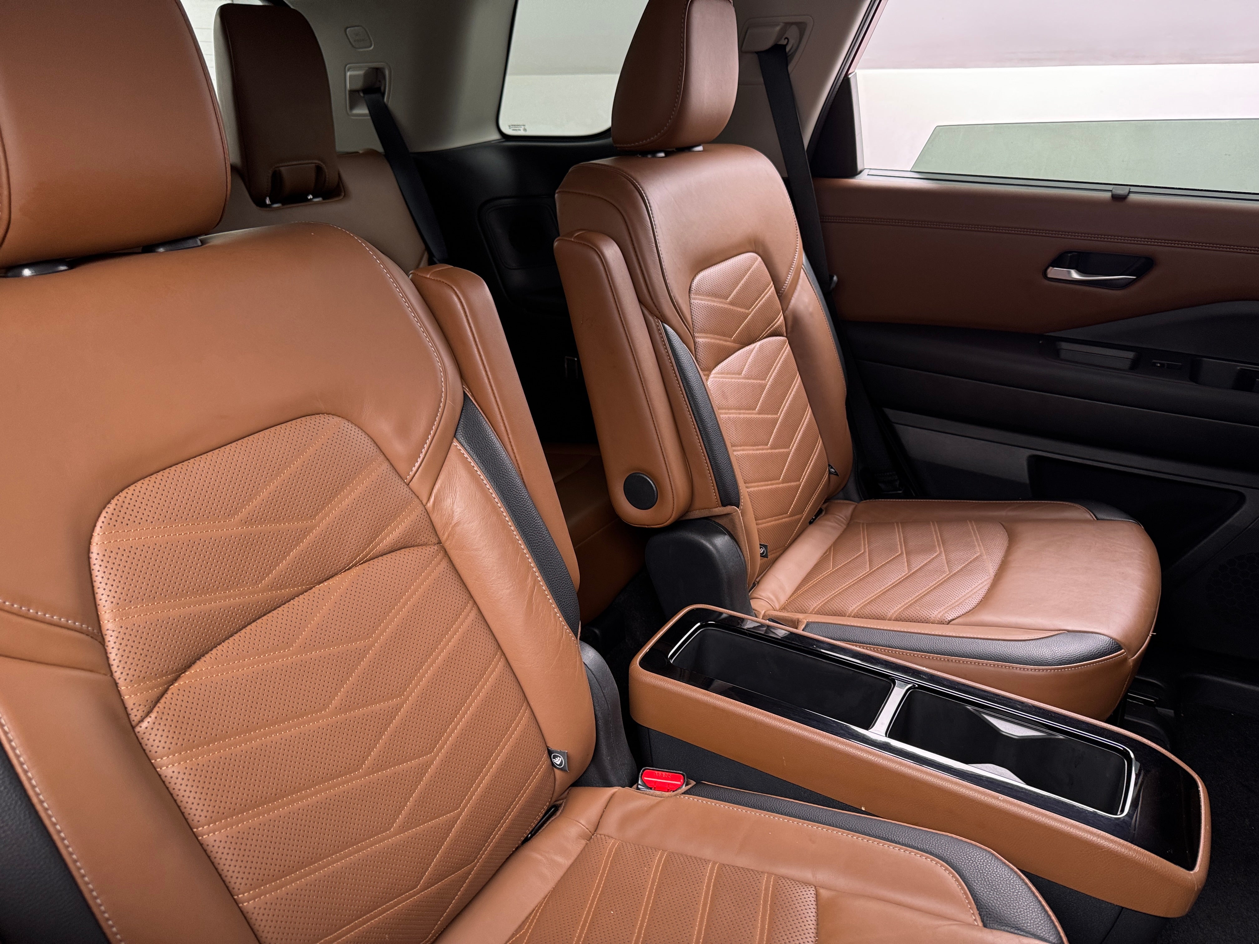 2022 Nissan Pathfinder Platinum 5