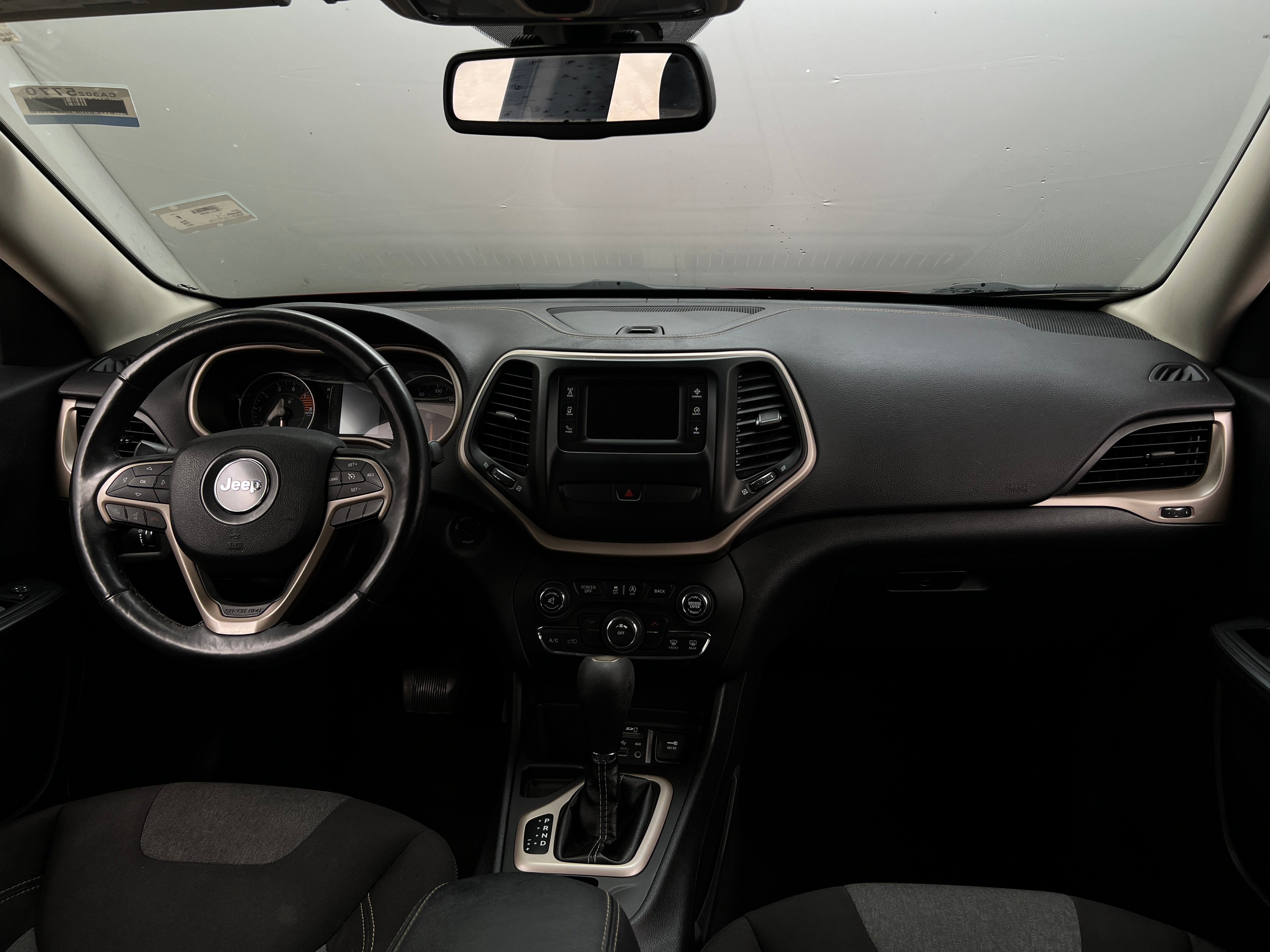 2017 Jeep Cherokee Sport Altitude 3