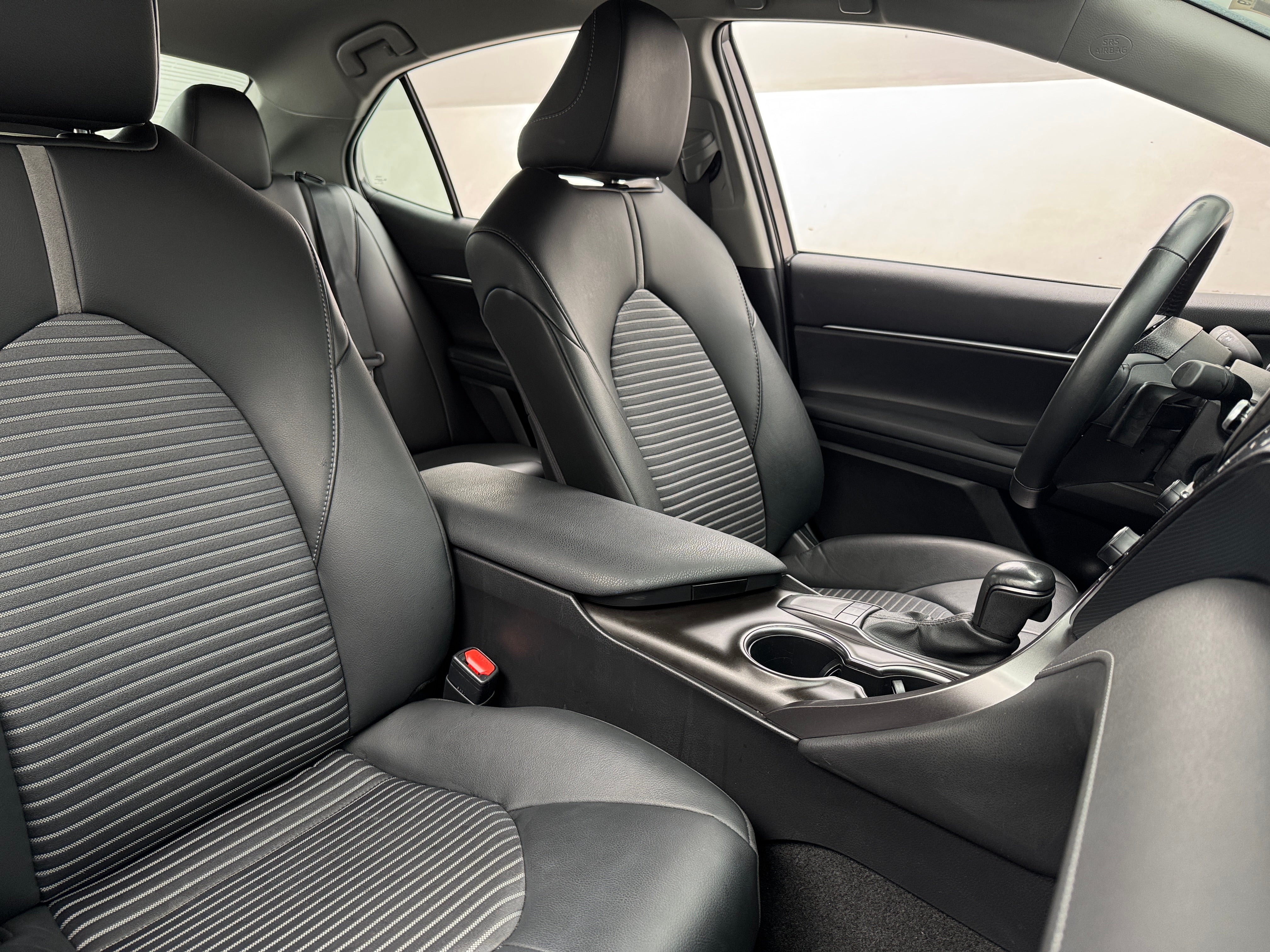 2024 Toyota Camry SE 2