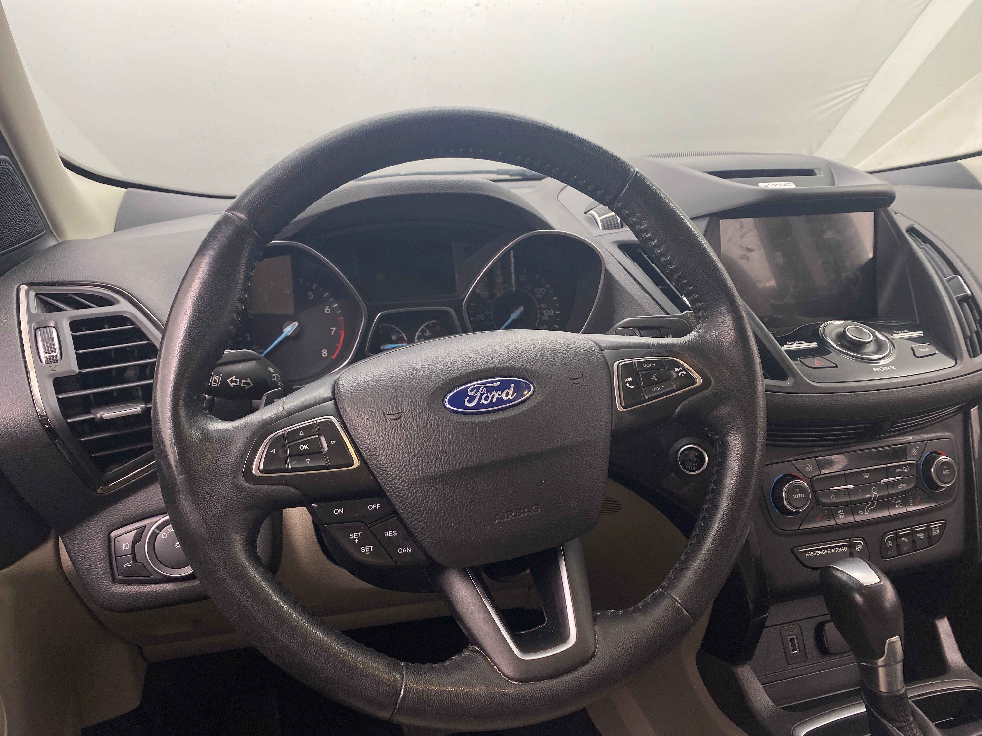 2017 Ford Escape Titanium 4