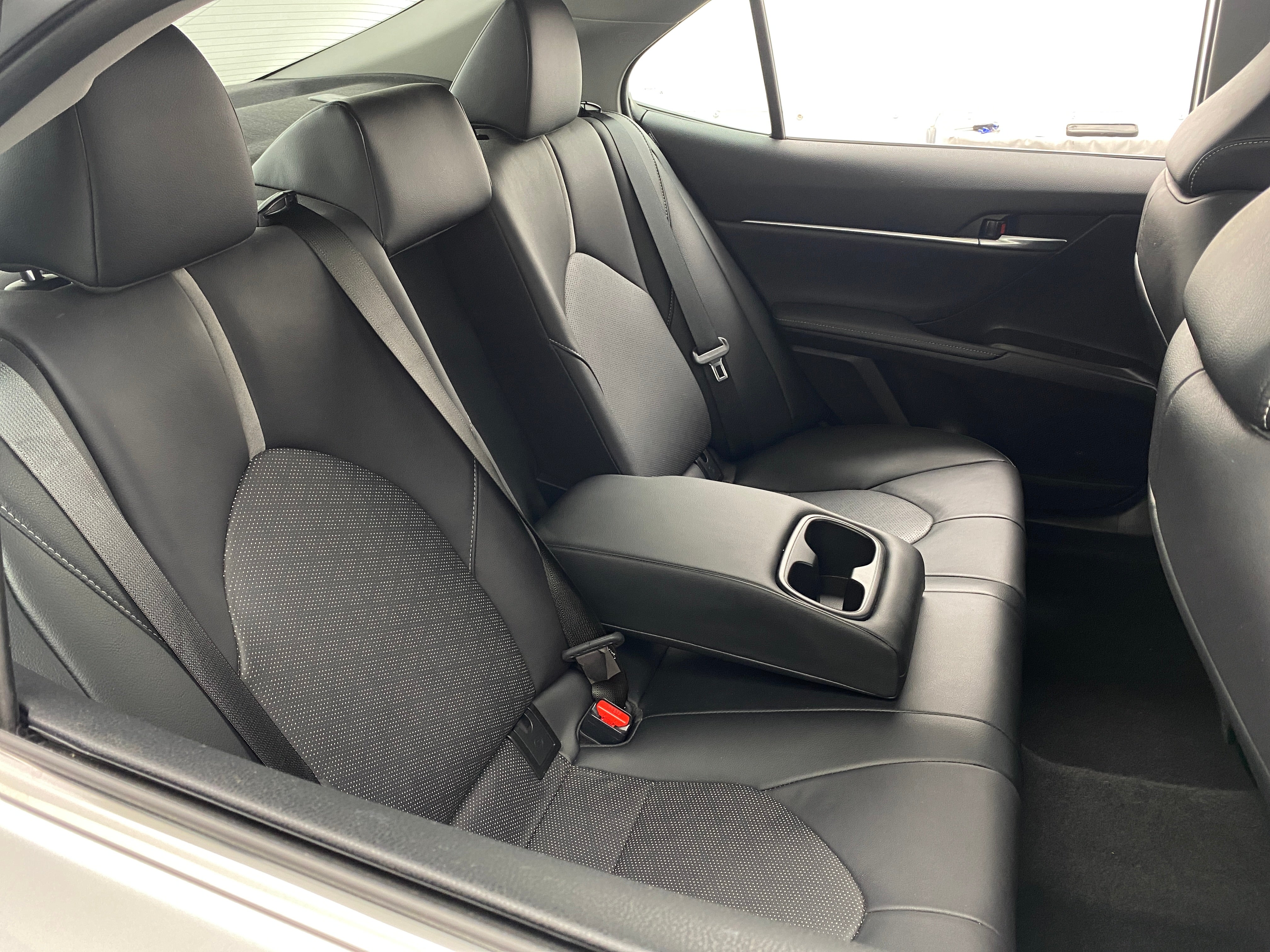 Thumbnail: 2021 Toyota Camry - 5