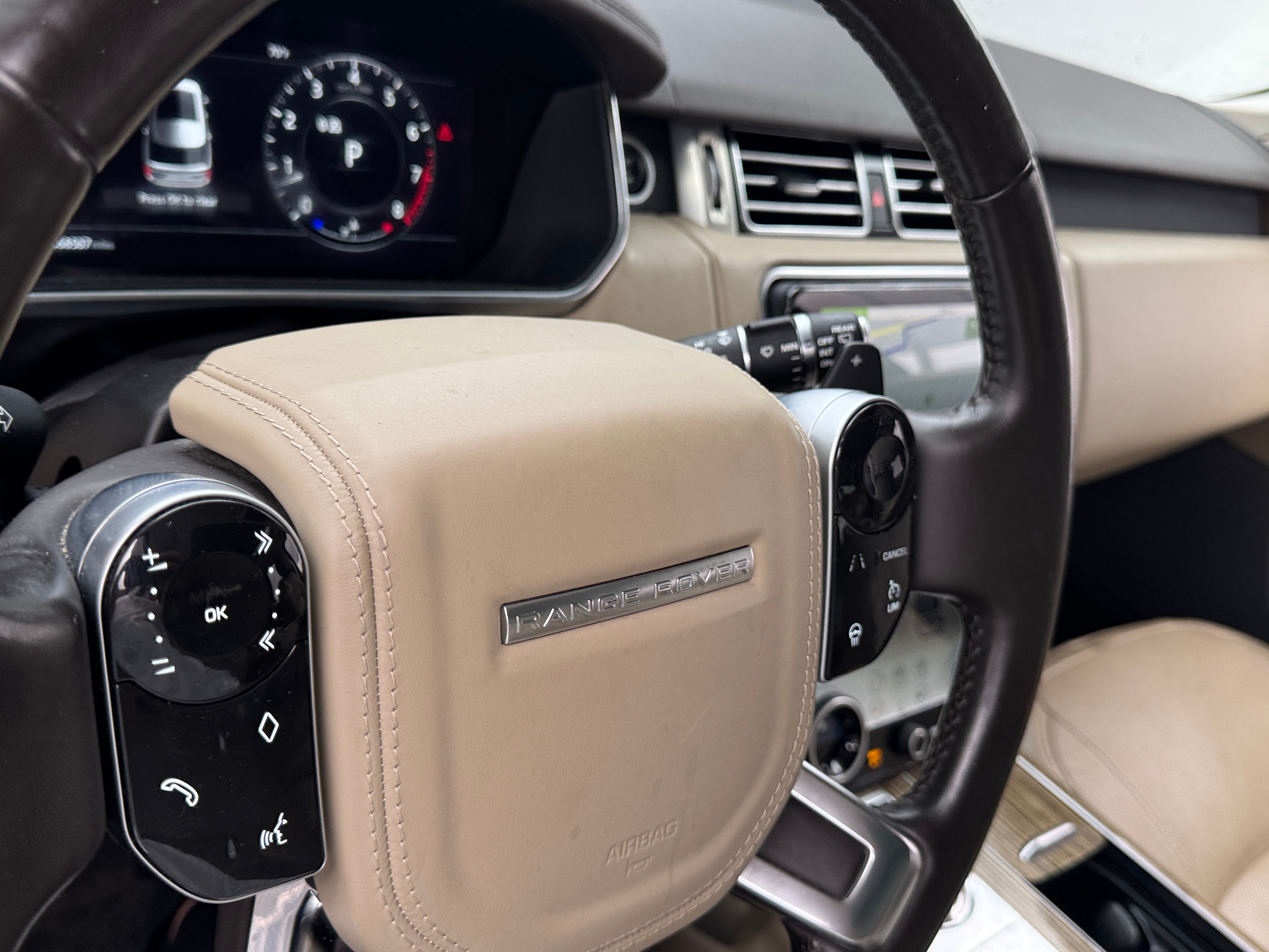 2019 Land Rover Range Rover HSE 4