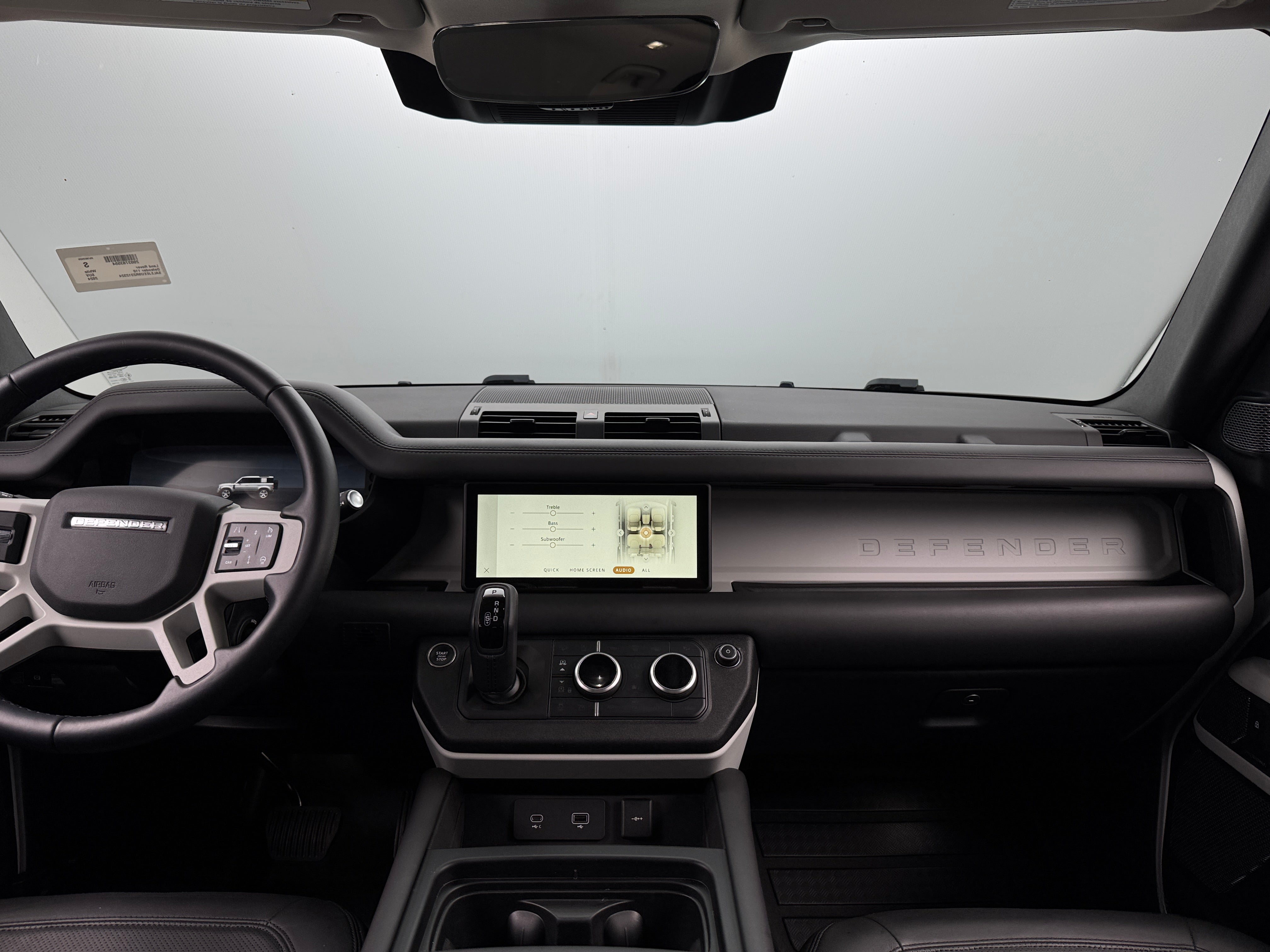 Thumbnail: 2024 Land Rover Defender - 2