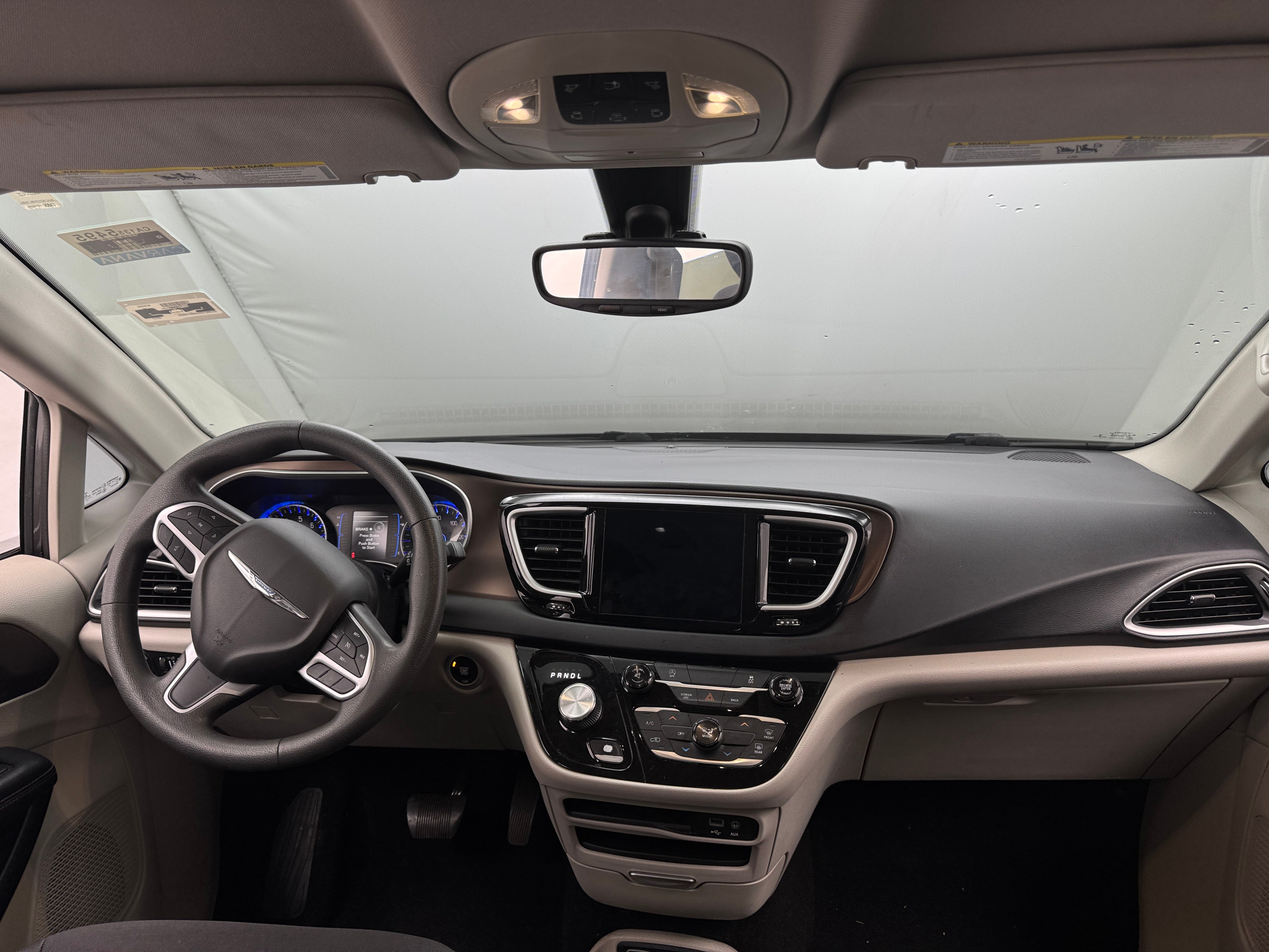 2017 Chrysler Pacifica Touring 3