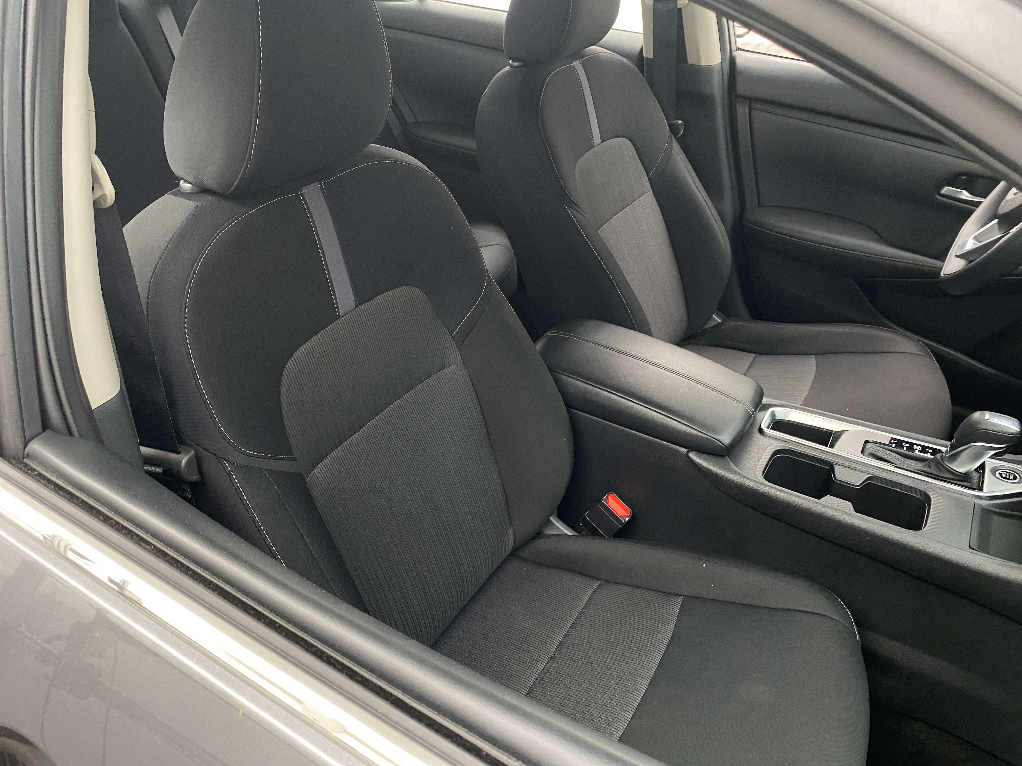 2024 Nissan Sentra SV 2