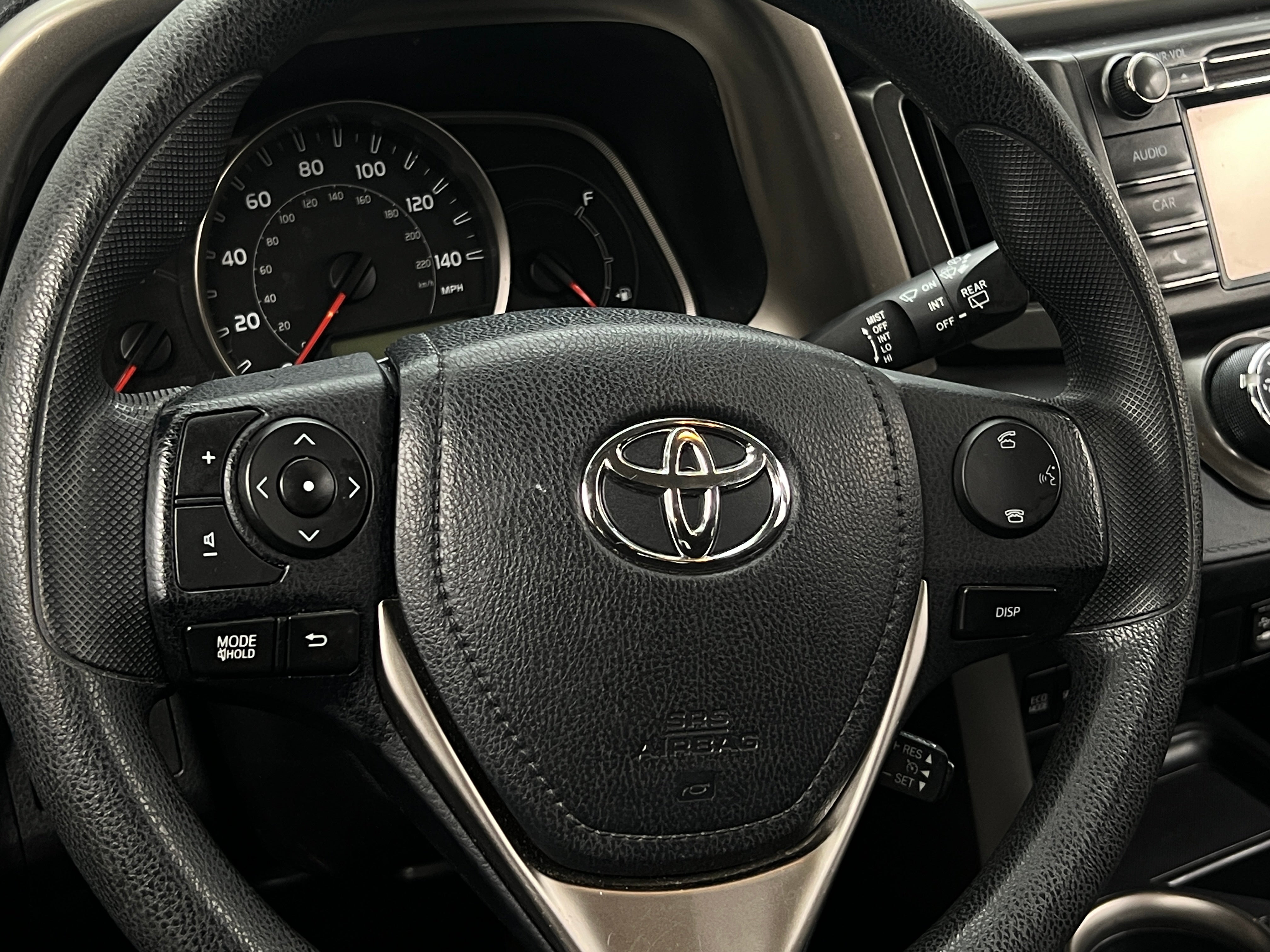 2015 Toyota RAV4 LE 5