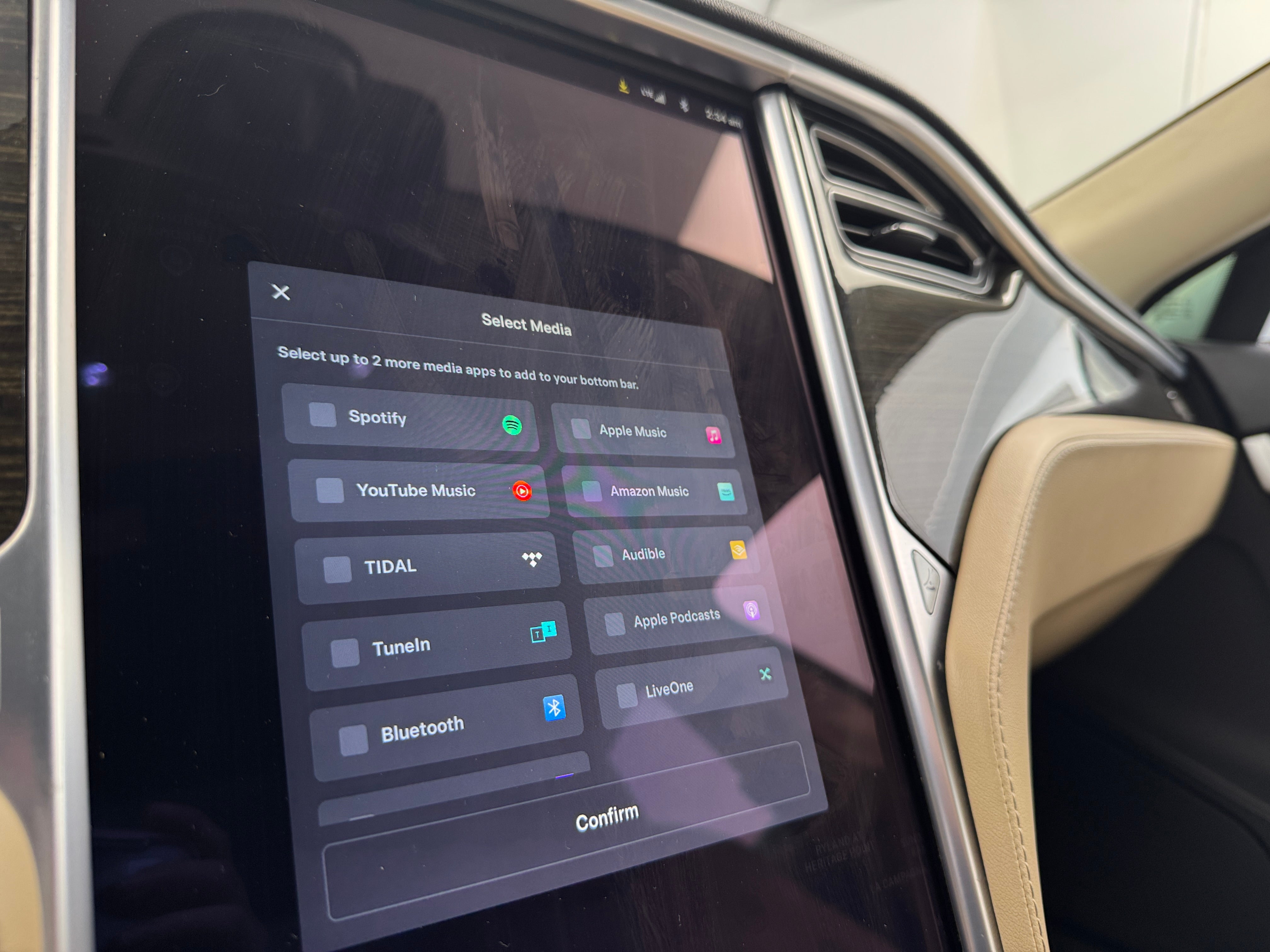 2014 Tesla Model S P85 3