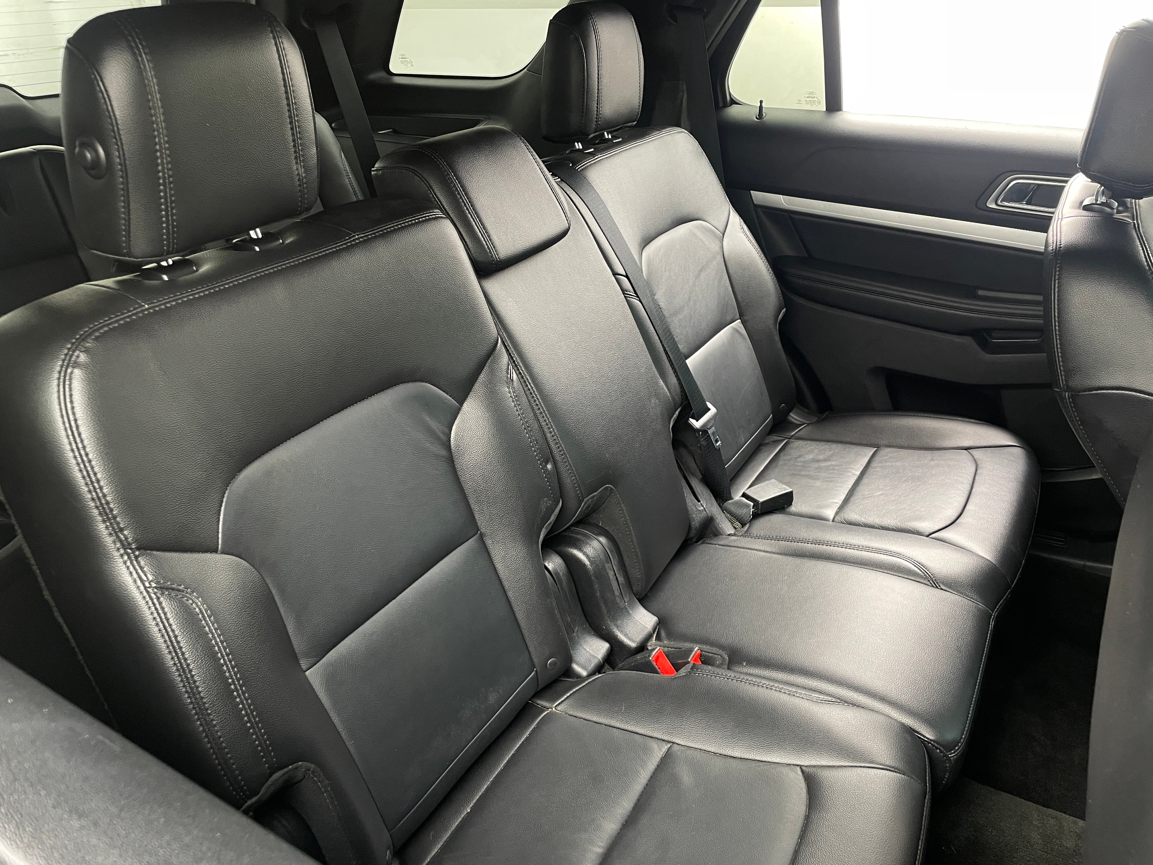 2017 Ford Explorer XLT 5