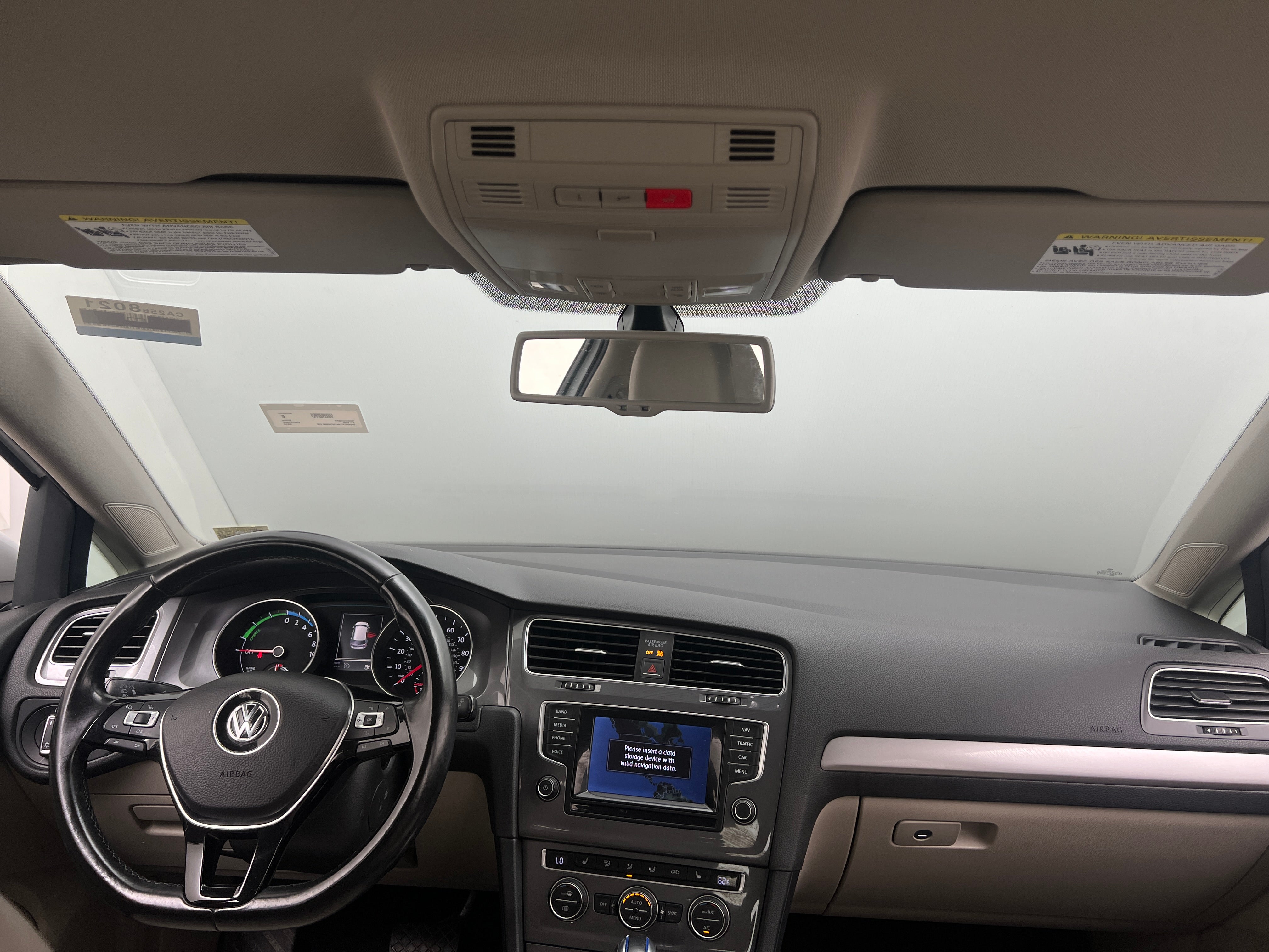 2015 Volkswagen e-Golf SEL Premium 2