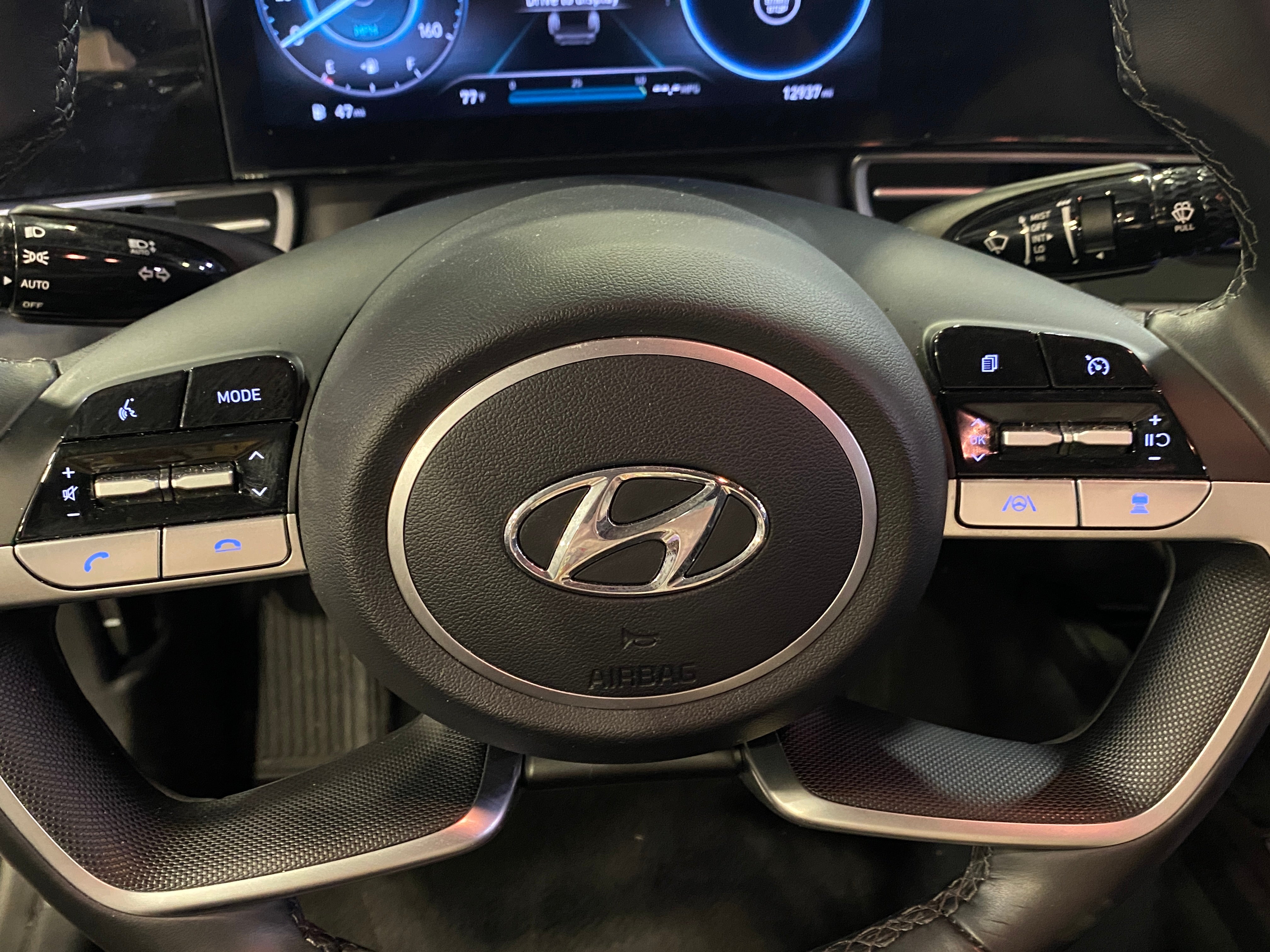 2023 Hyundai Elantra SEL 5