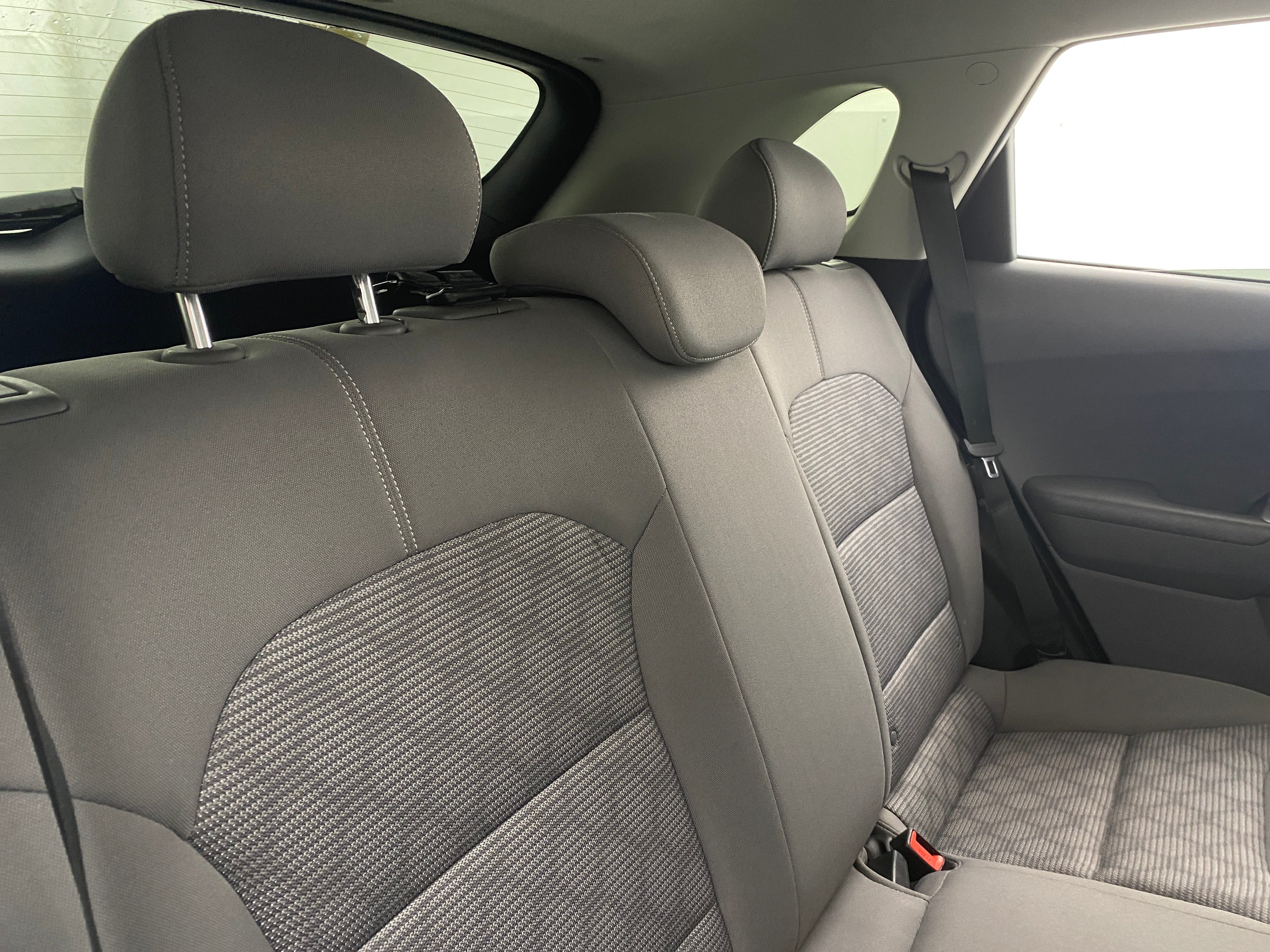 2017 Kia Niro FE 6