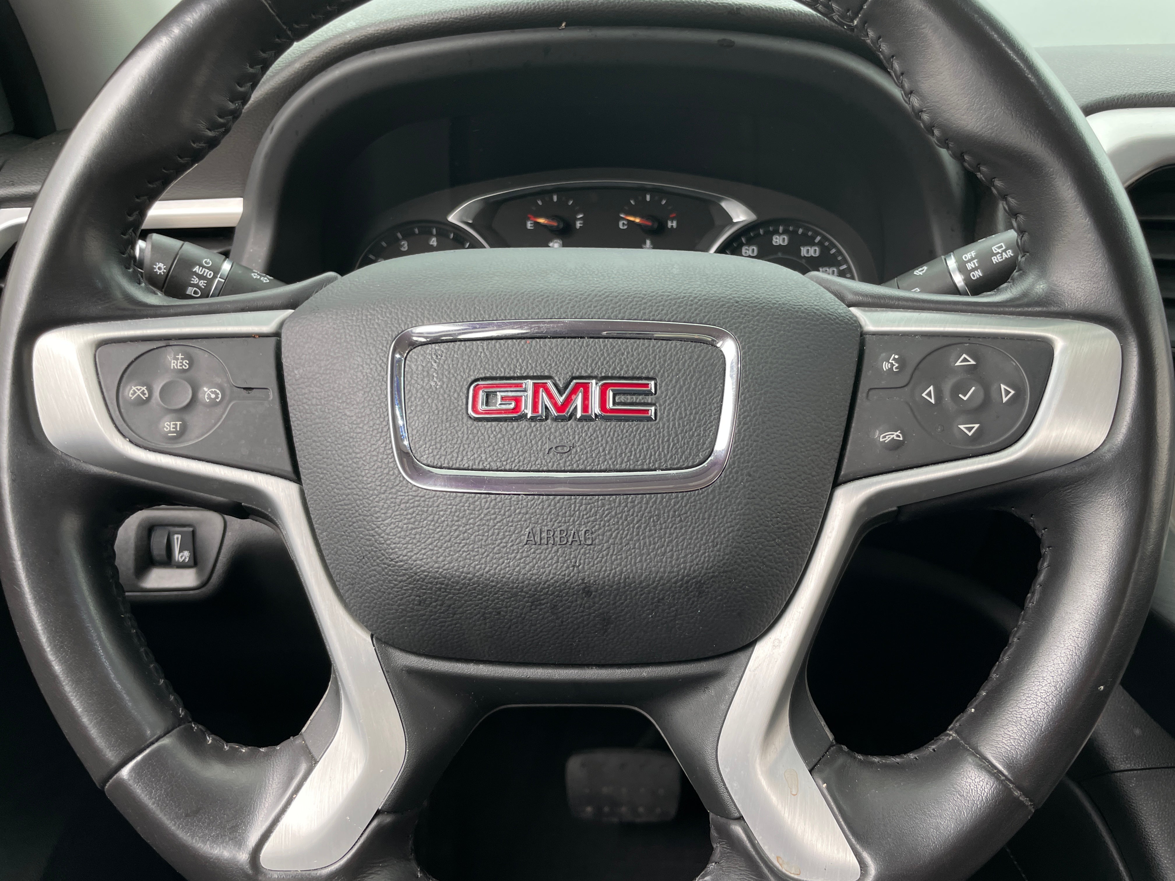 2020 GMC Acadia SLE 5
