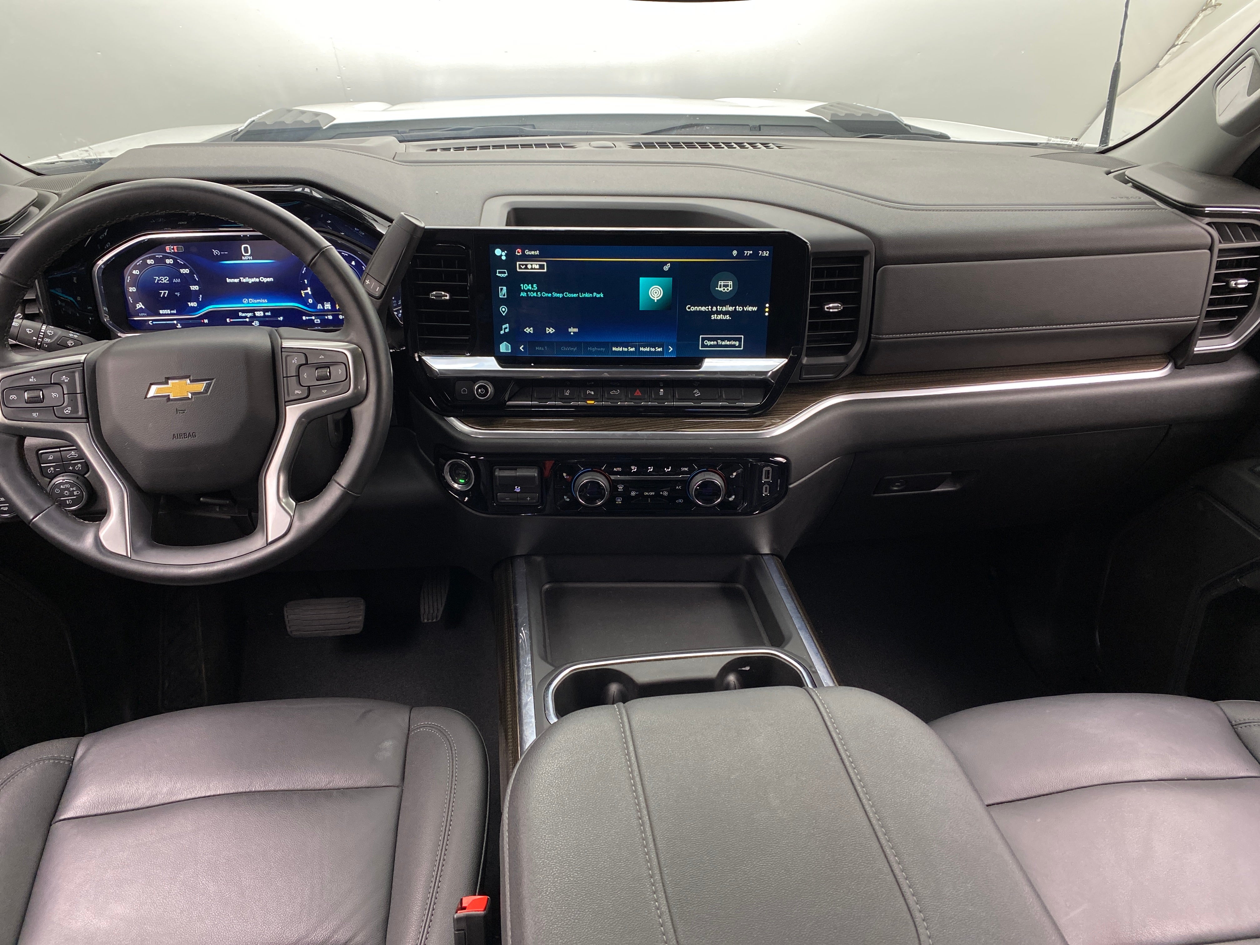 2024 Chevrolet Silverado 2500 LT 3