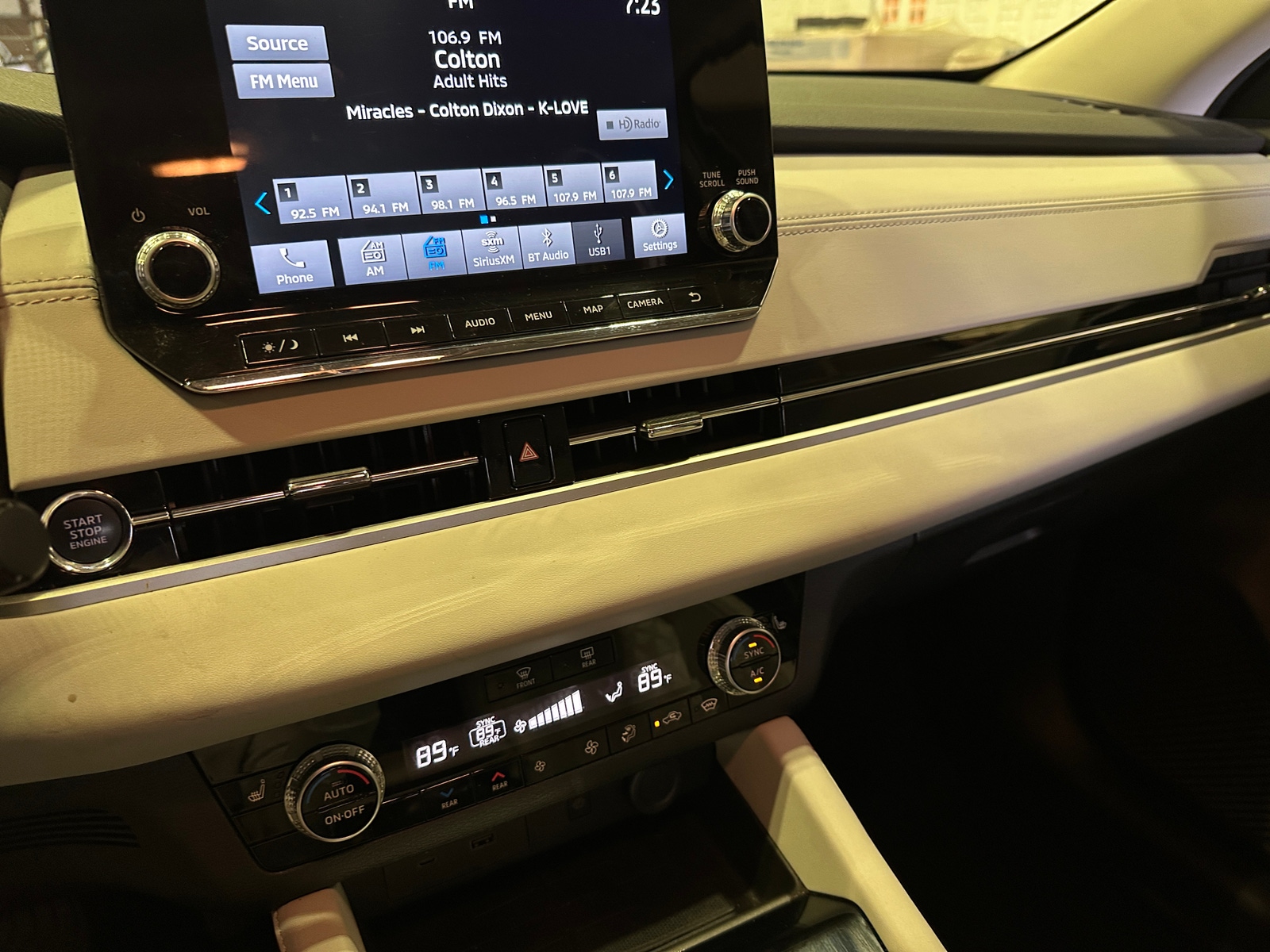 Thumbnail: 2022 Mitsubishi Outlander - 3