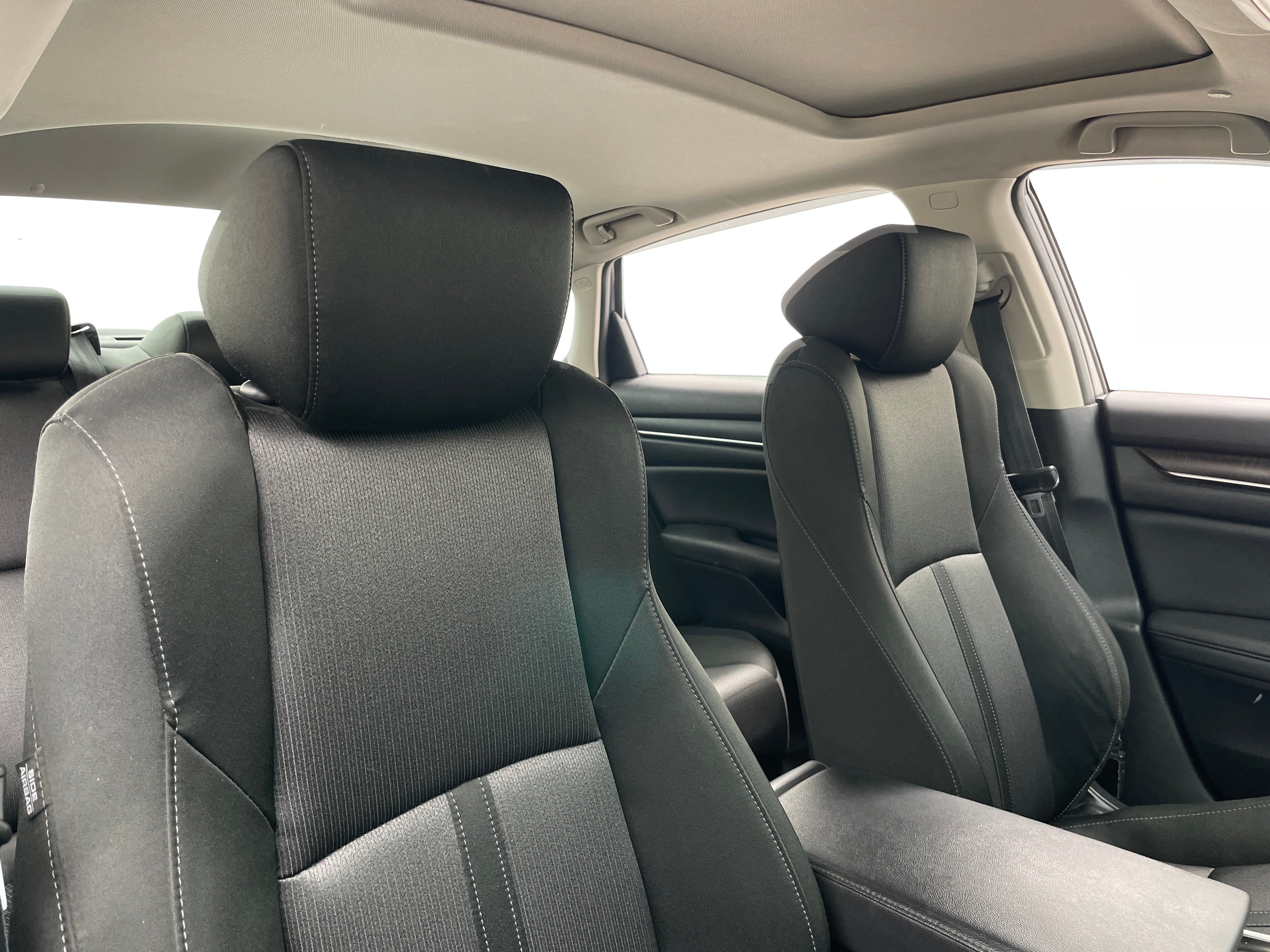 2019 Honda Accord EX 2