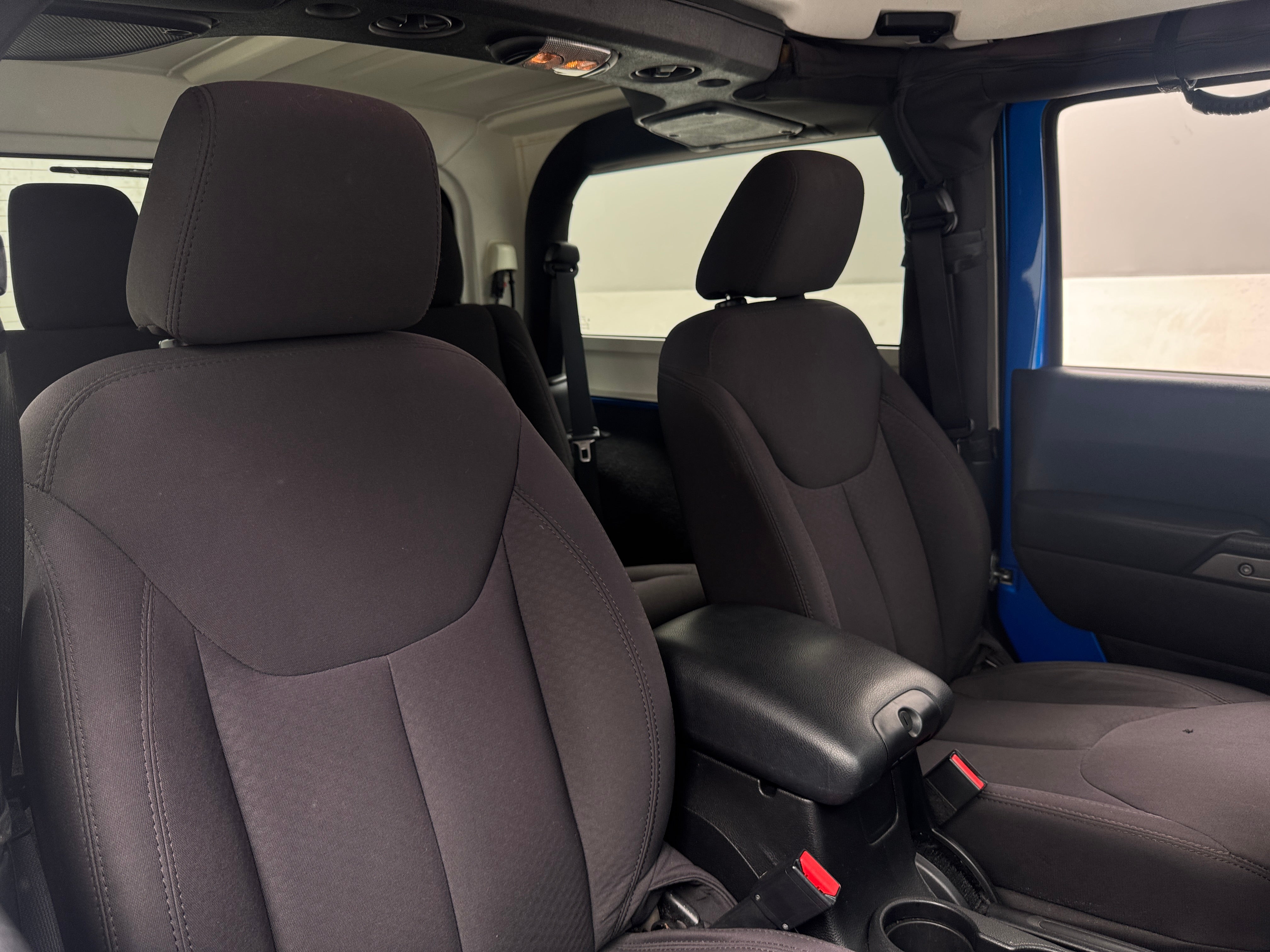 Thumbnail: 2015 Jeep Wrangler - 2