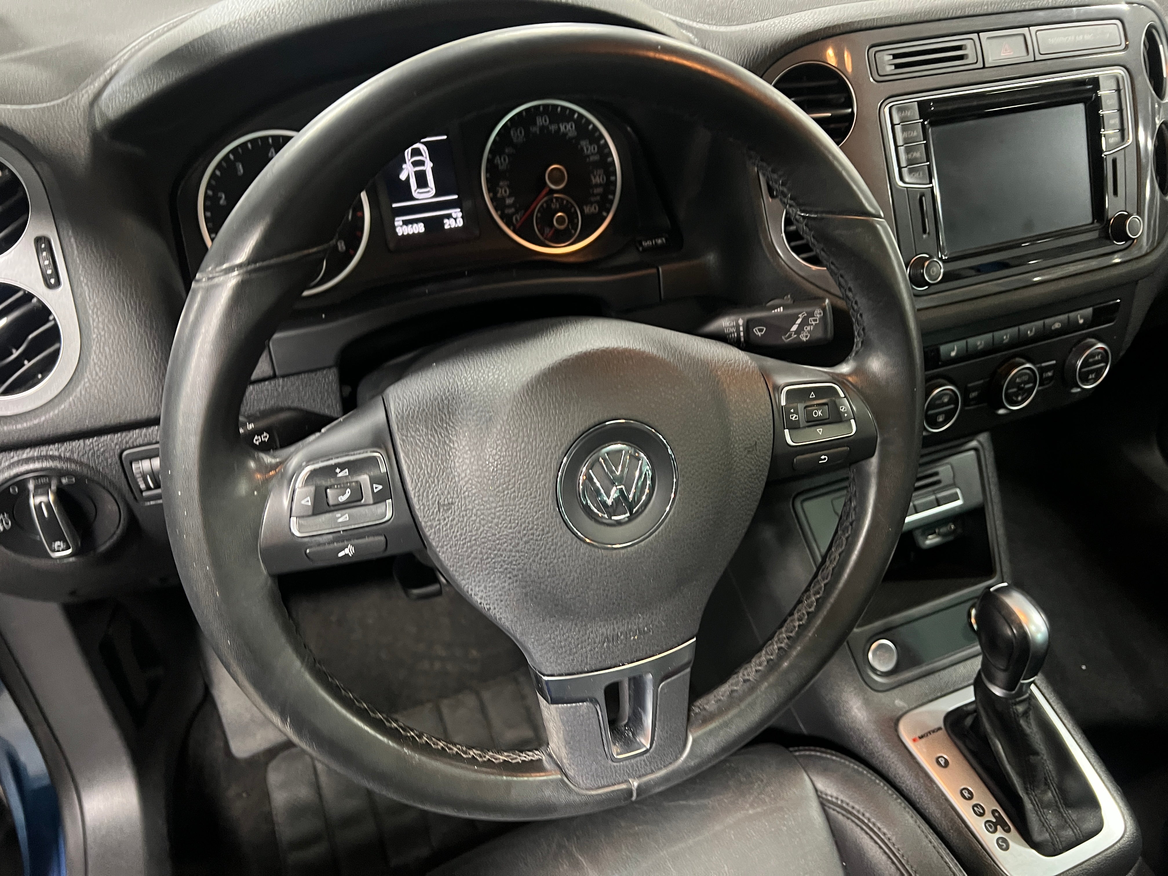 2017 Volkswagen Tiguan SEL 4