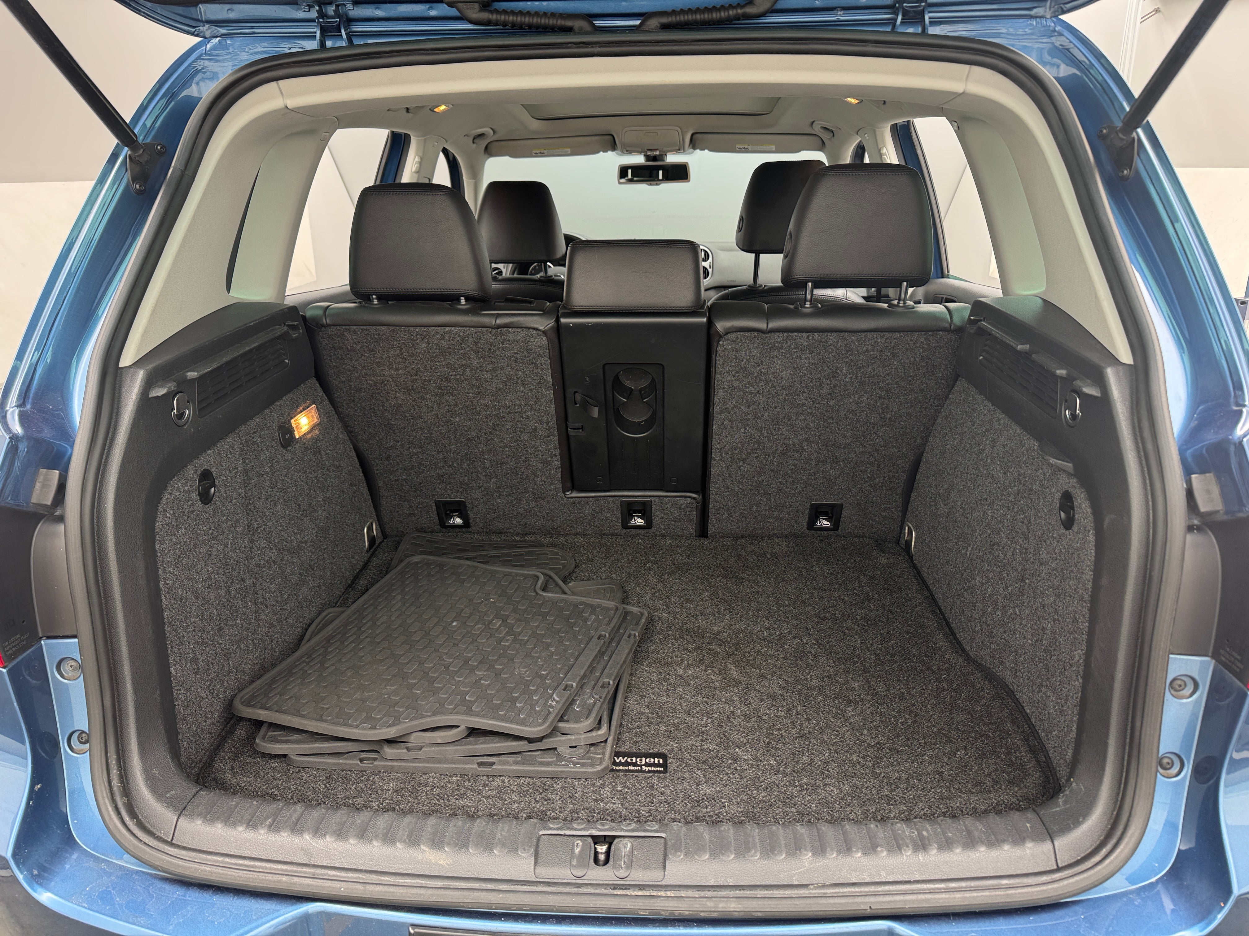 2017 Volkswagen Tiguan SEL 6