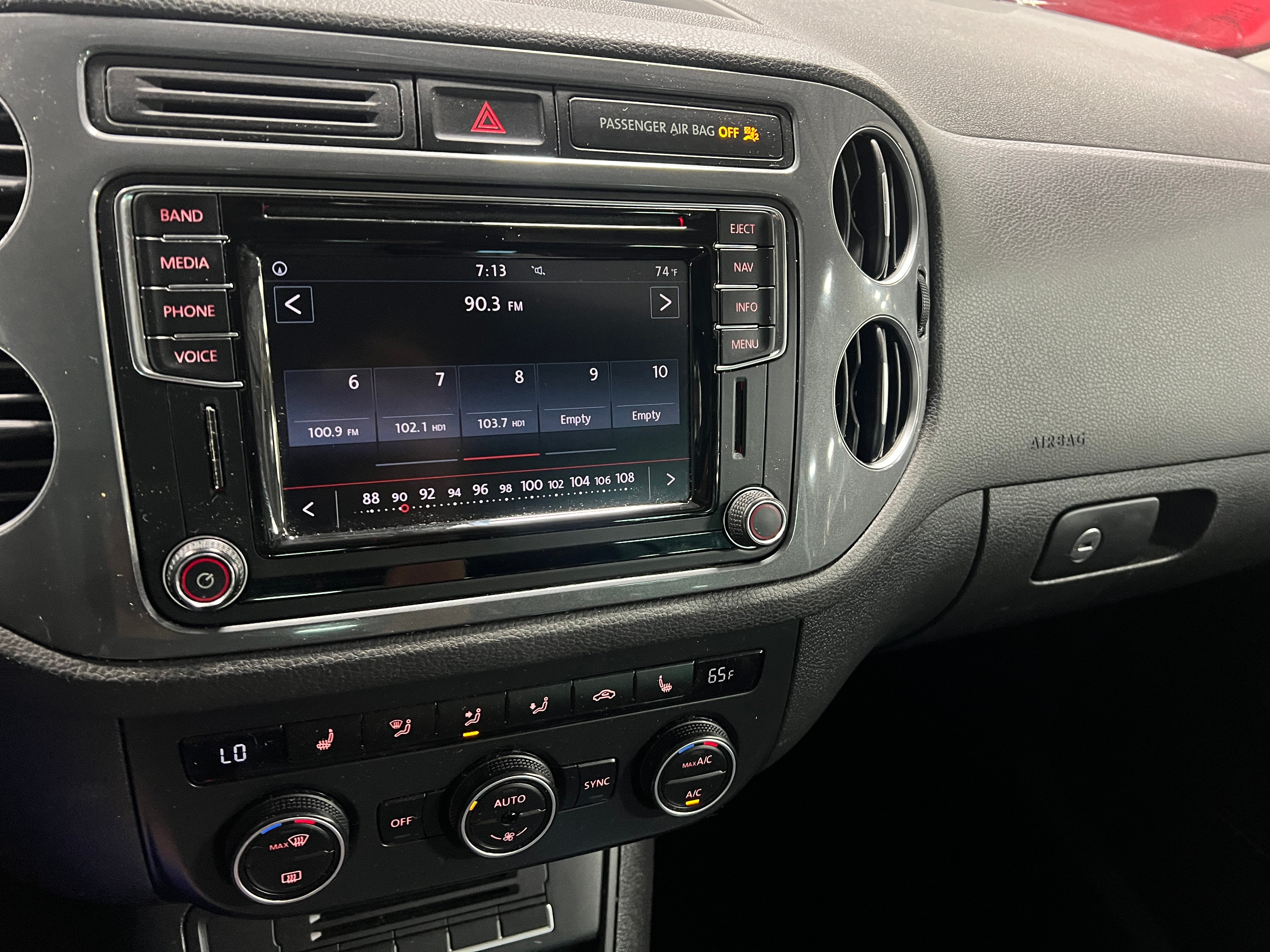 2017 Volkswagen Tiguan SEL 3