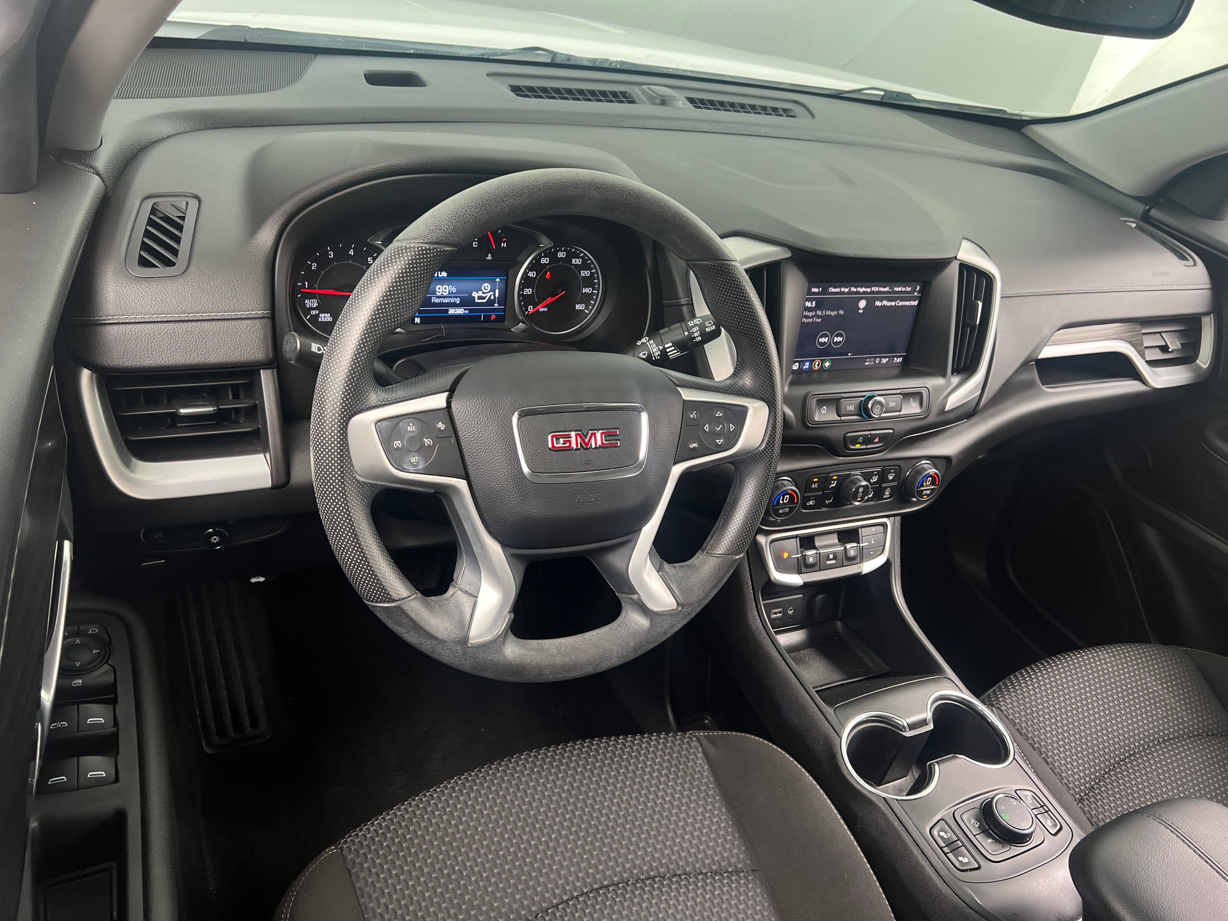 2023 GMC Terrain SLE 3
