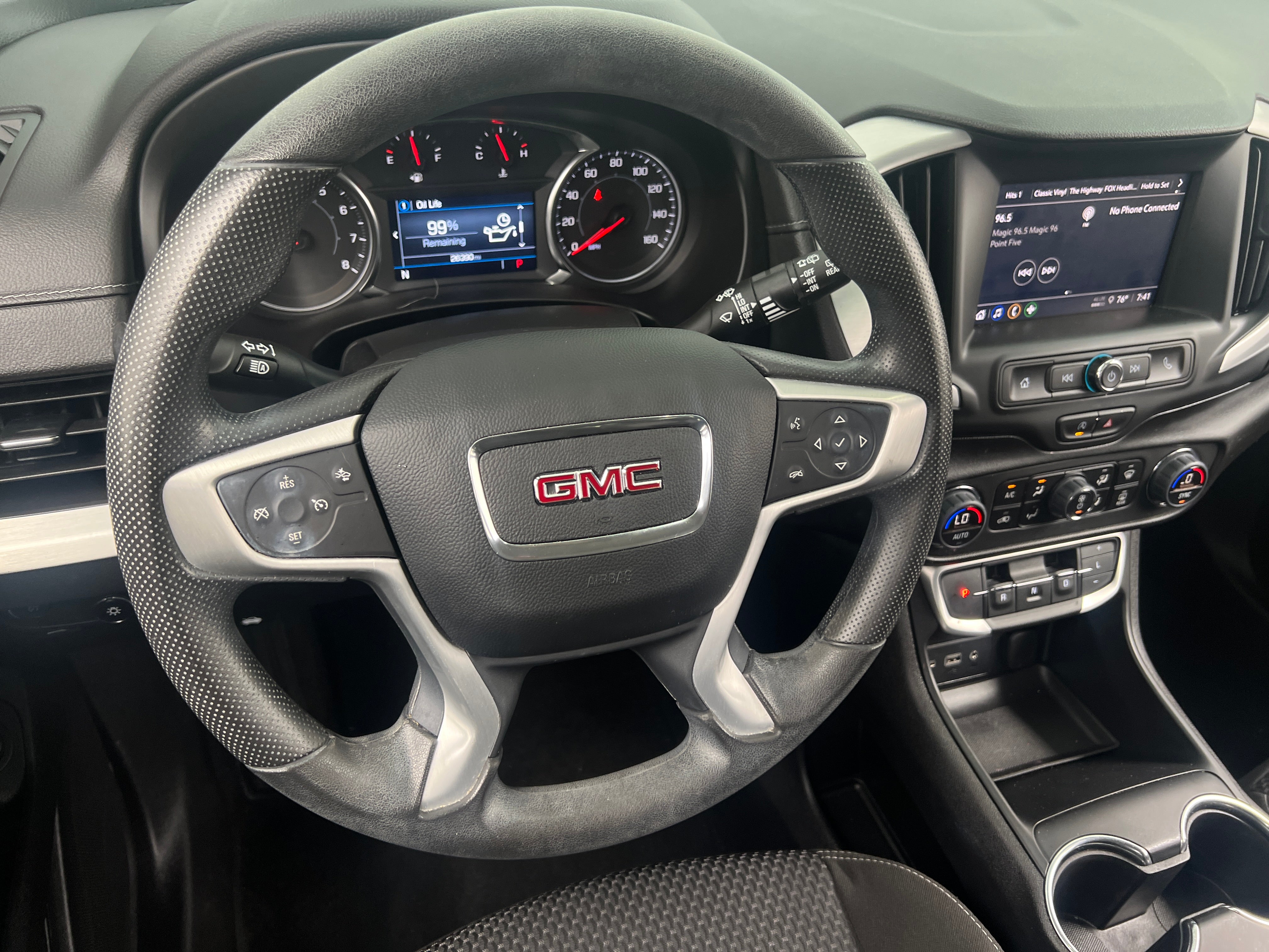 2023 GMC Terrain SLE 5