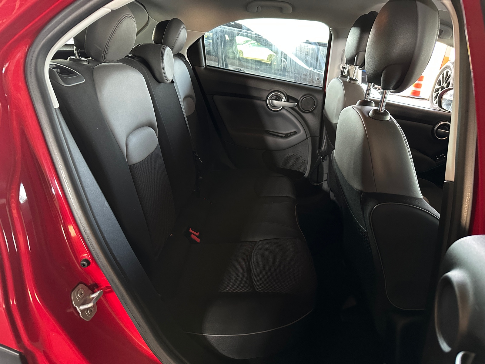 Thumbnail: 2016 Fiat 500X - 6