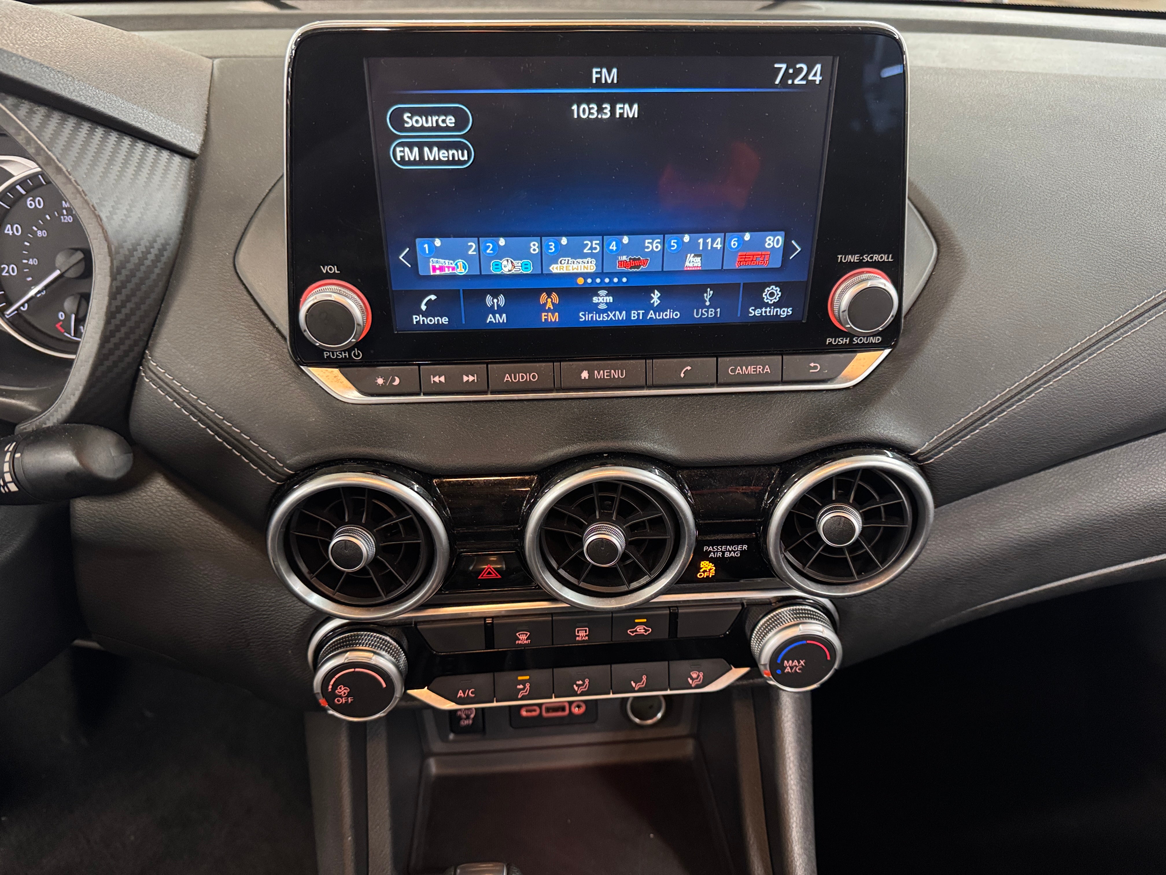 2024 Nissan Sentra SV 4