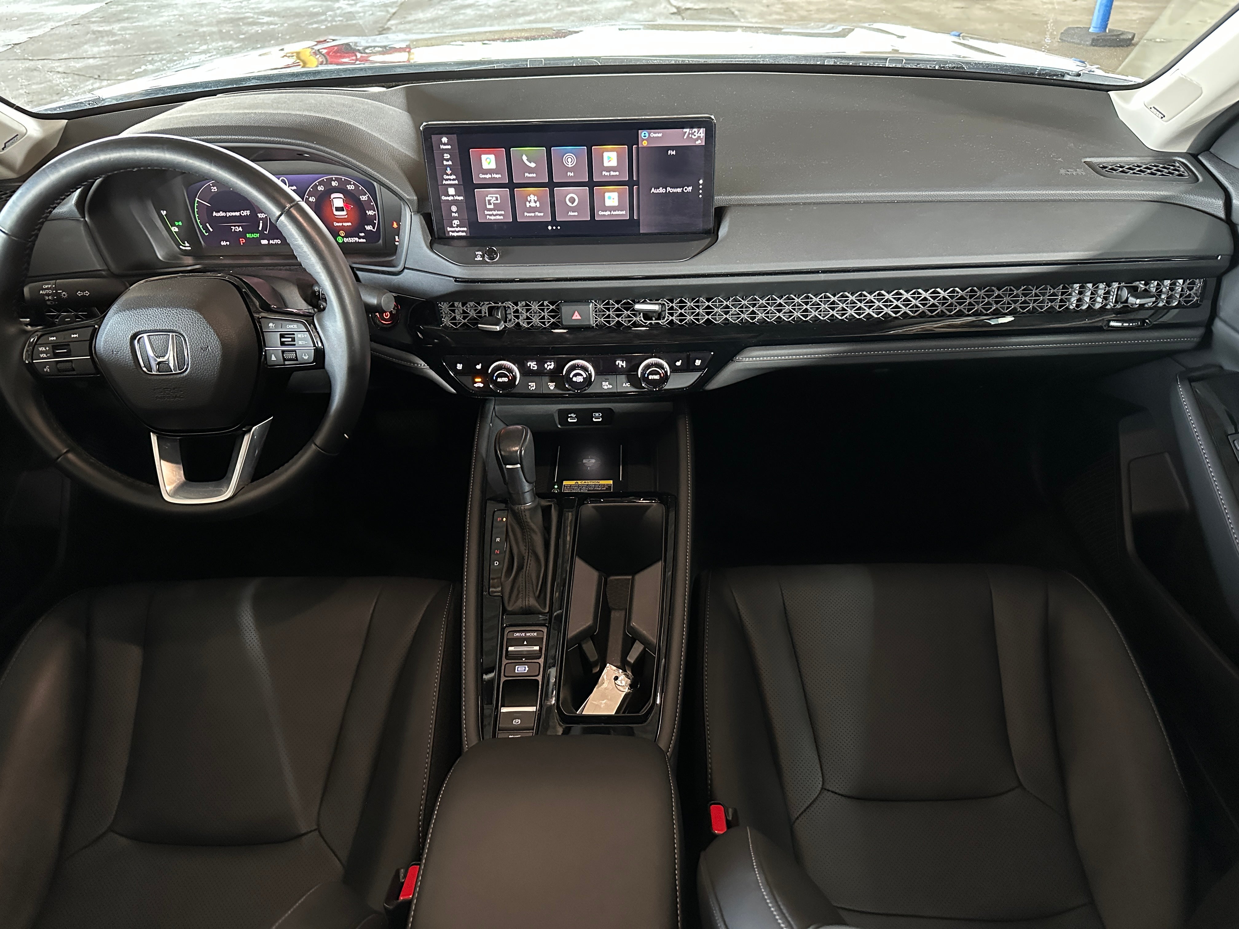 2023 Honda Accord Touring 2