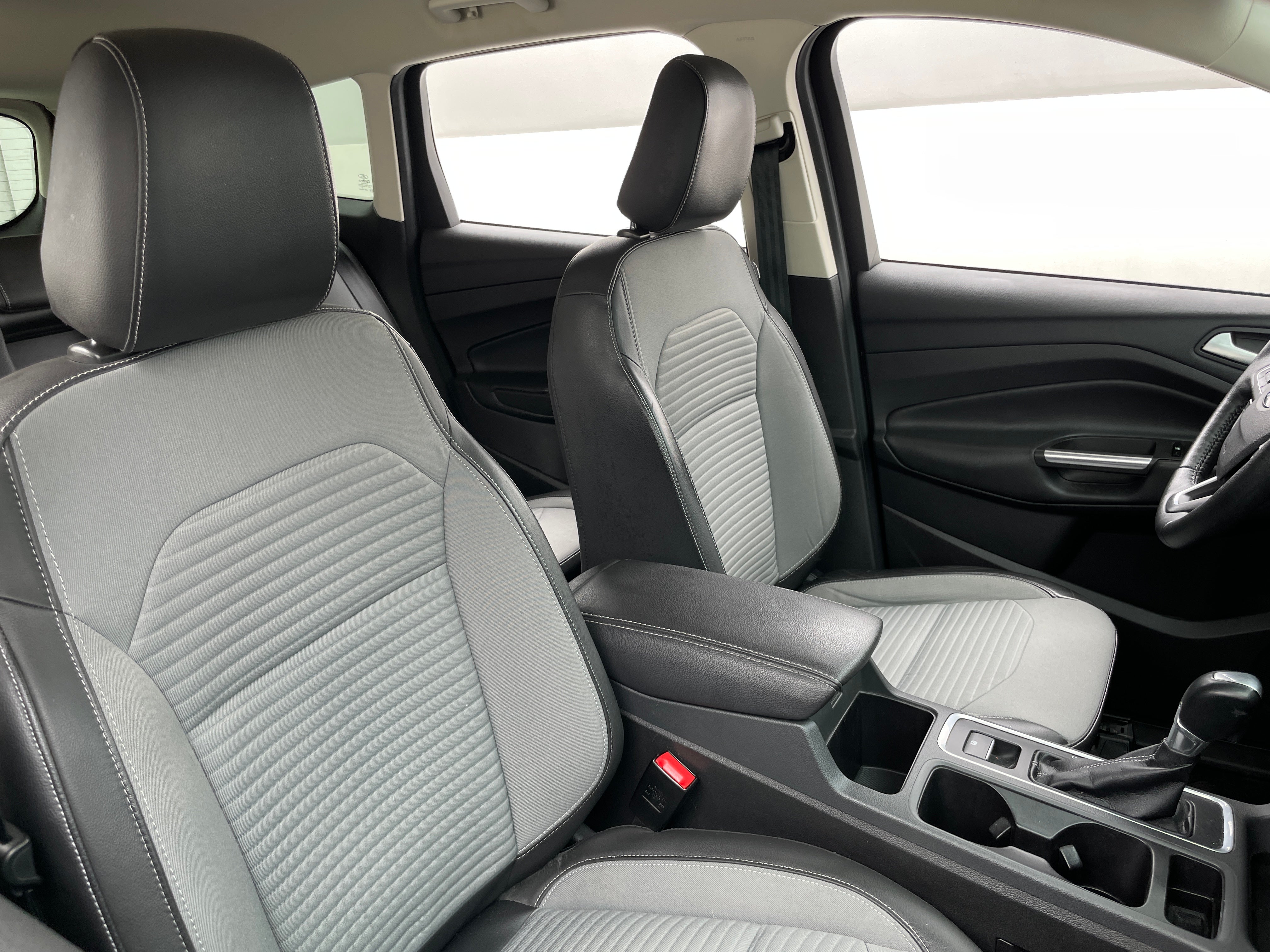 2018 Ford Escape SE 2