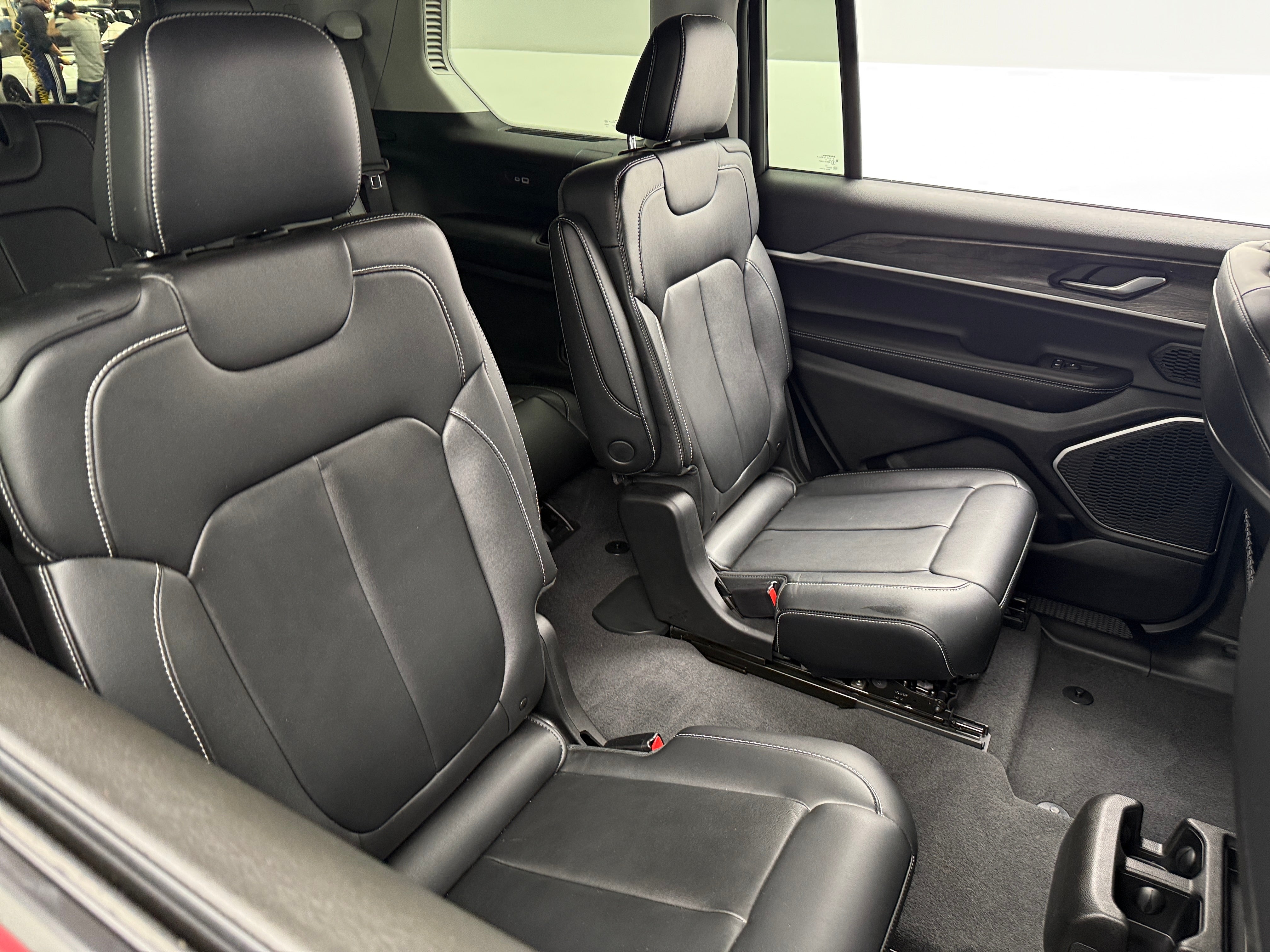 2021 Jeep Grand Cherokee L Limited Edition 5