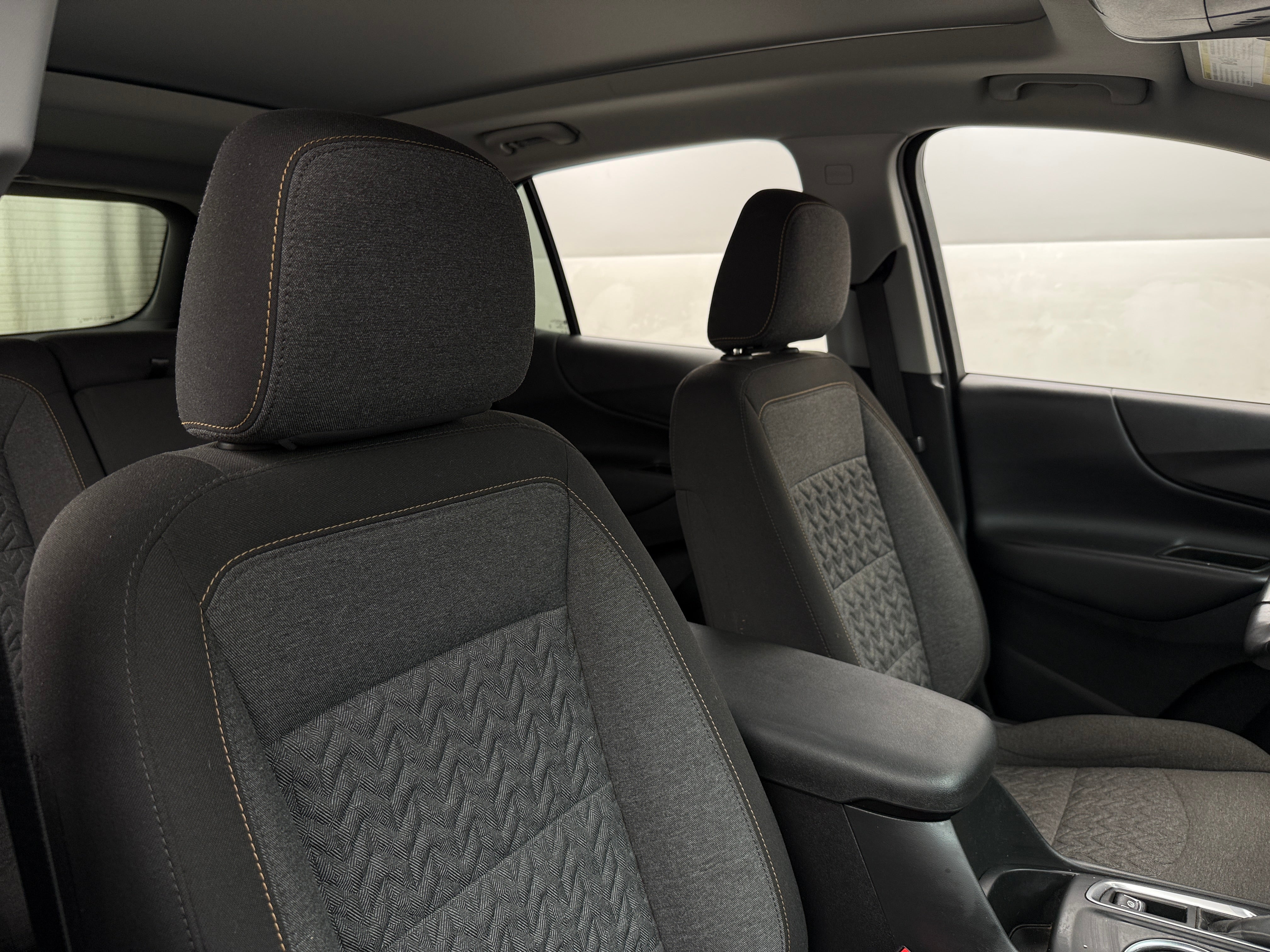2022 Chevrolet Equinox LT 2