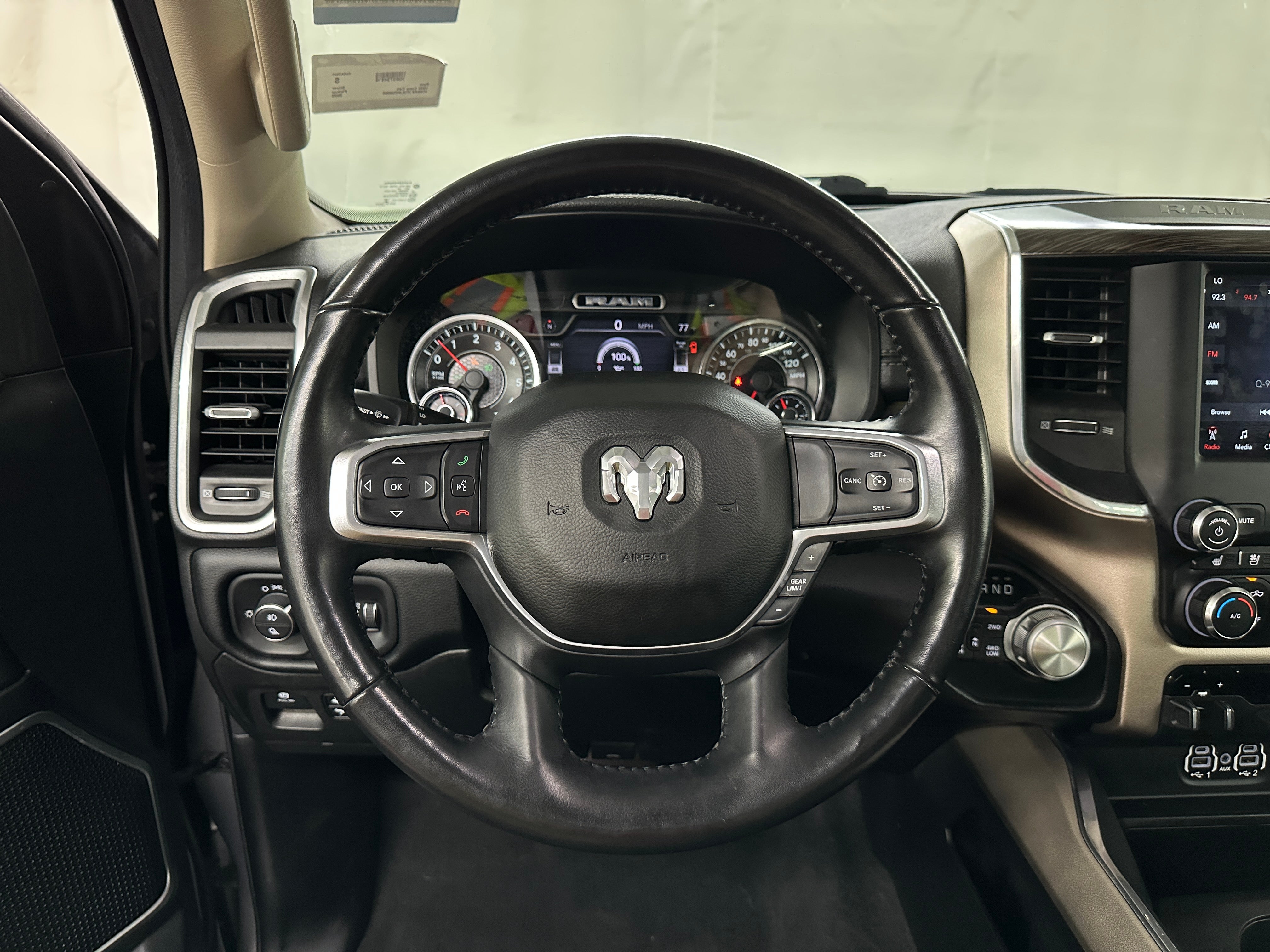 2020 RAM 1500 Laramie 4