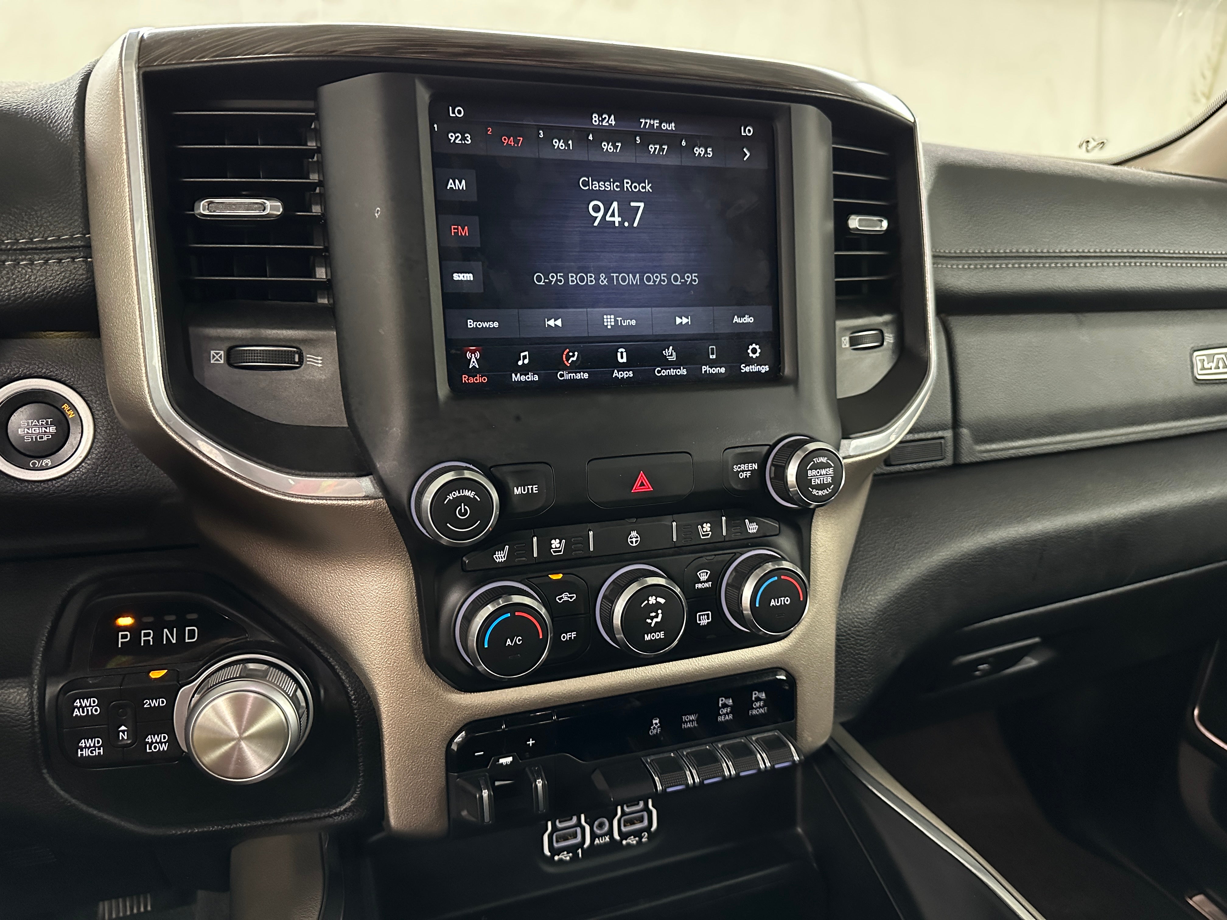 2020 RAM 1500 Laramie 3