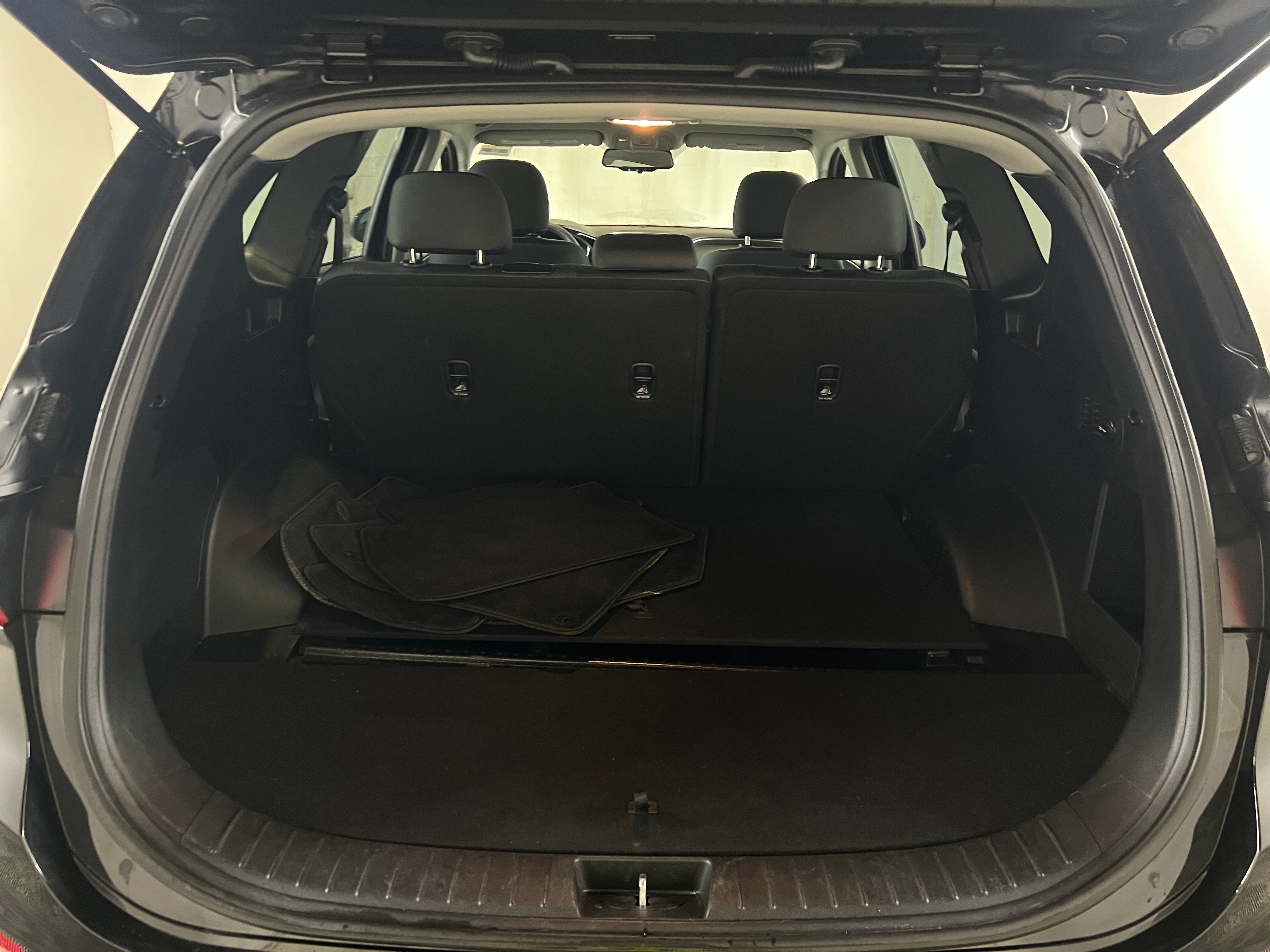 2019 Hyundai Santa Fe SEL 7