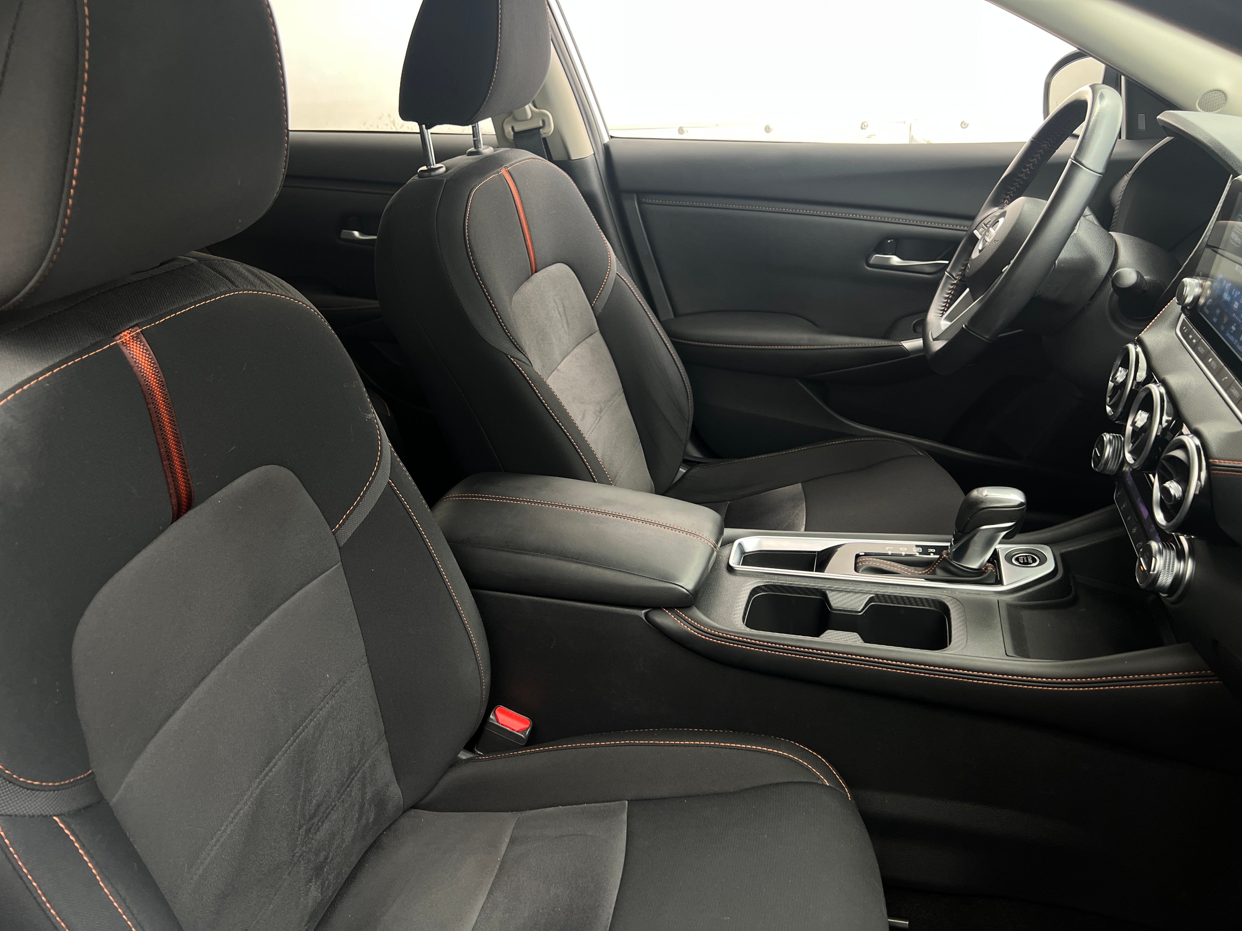 2022 Nissan Sentra SR 2