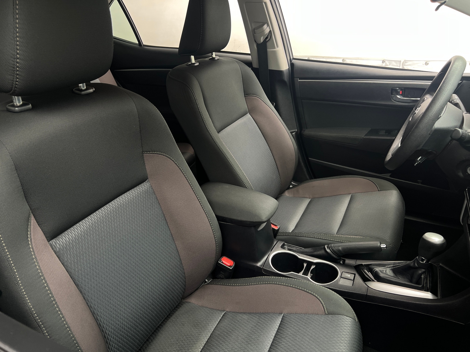 Thumbnail: 2019 Toyota Corolla - 2