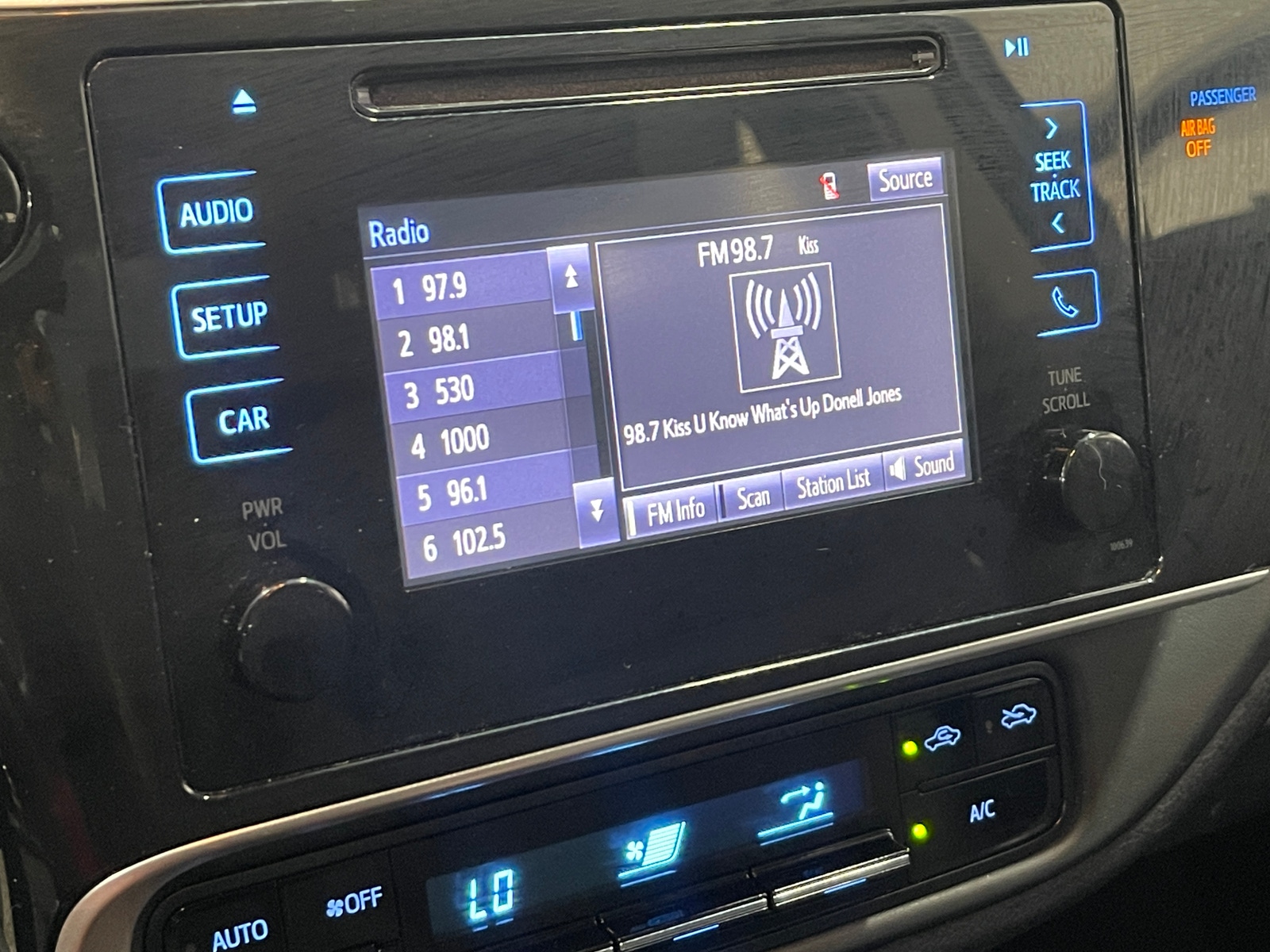 Thumbnail: 2019 Toyota Corolla - 4