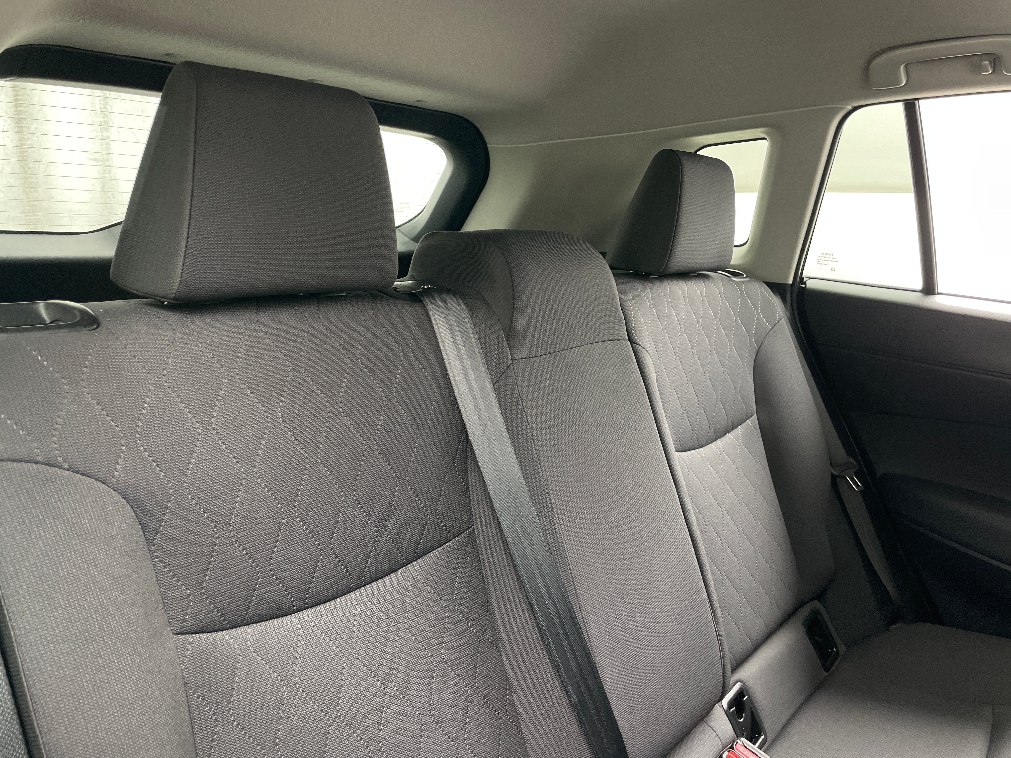 2024 Toyota Corolla Cross LE 6