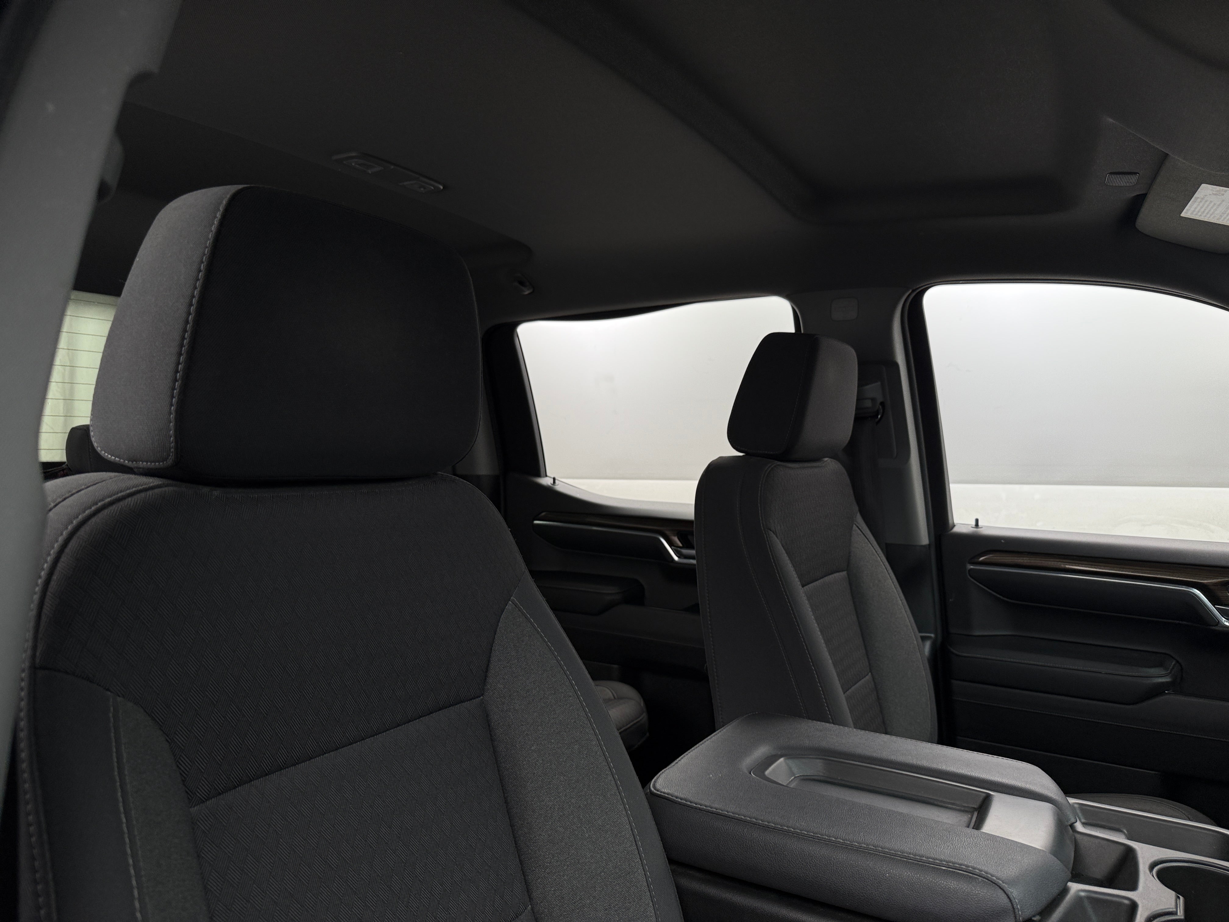 2023 Chevrolet Silverado 1500 LT 2