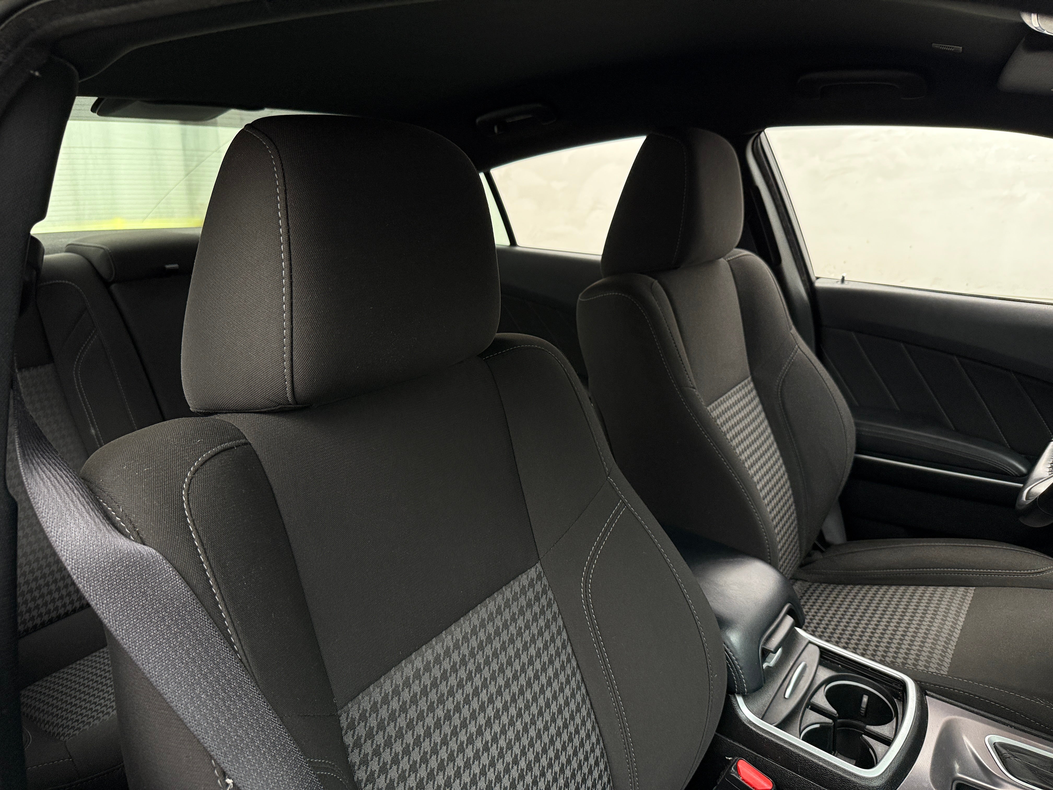 2023 Dodge Charger SXT 2