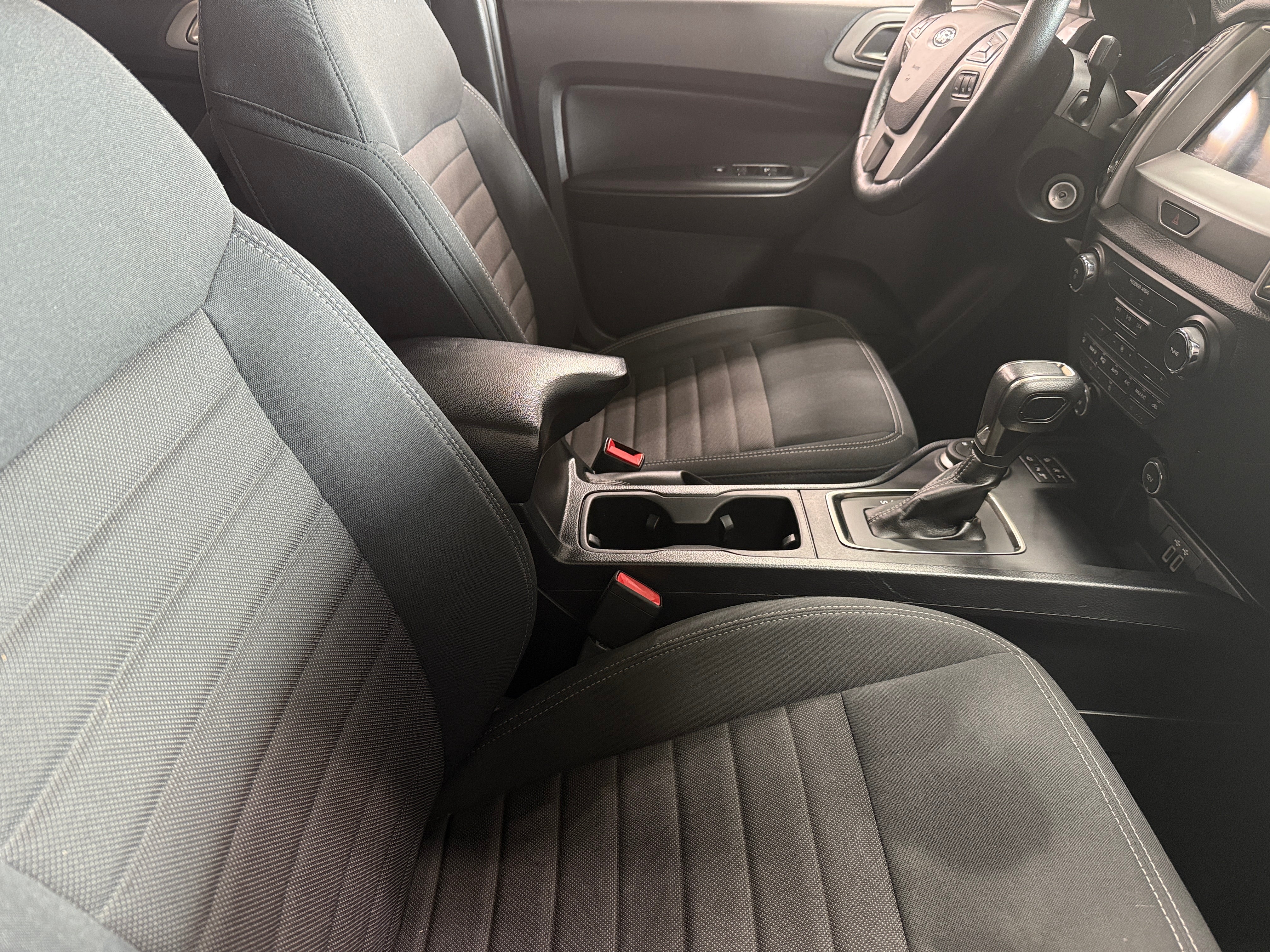 2021 Ford Ranger XLT 2